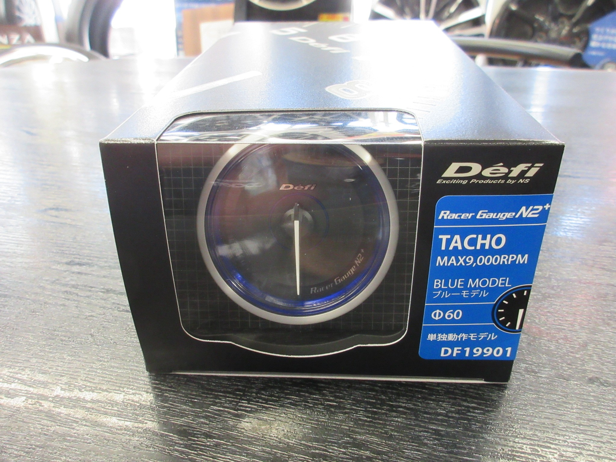 Défi『Racer Gauge N2+』追加メーター | HID・LED（その他電装系