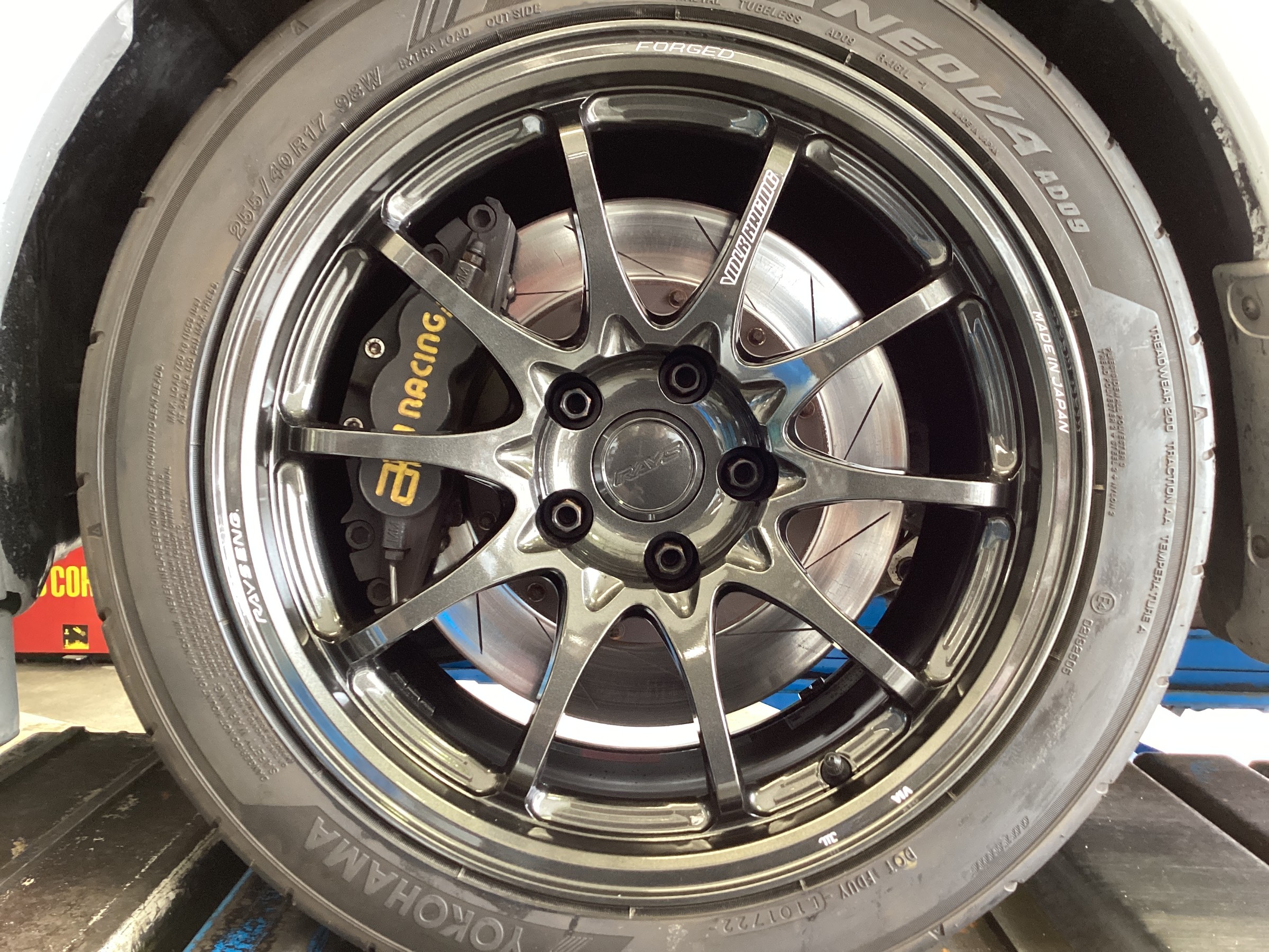 スカイラインGT-R R32 鍛造ホイール取り付けます！ | 日産