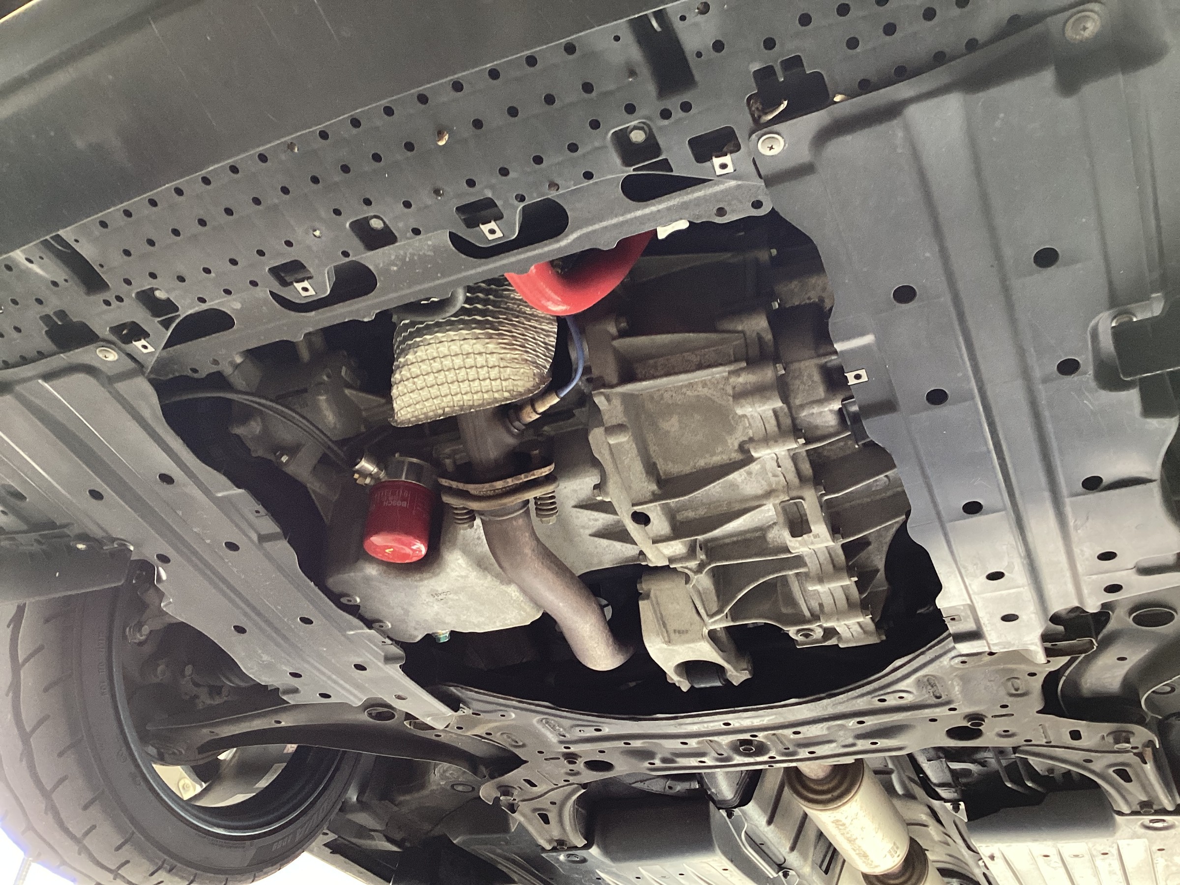 スイフトスポーツ ZC33S ドアスタビライザー取り付けます