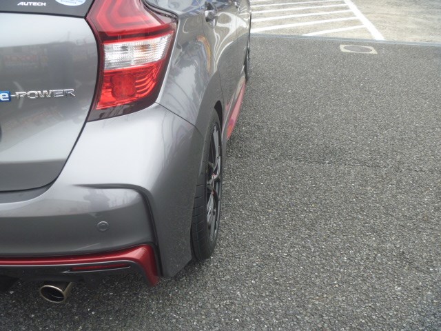 日産 NOTE NISMO S 純正サスペンション 日産(純正) NISMO S 純正サスペンション のパーツレビュー