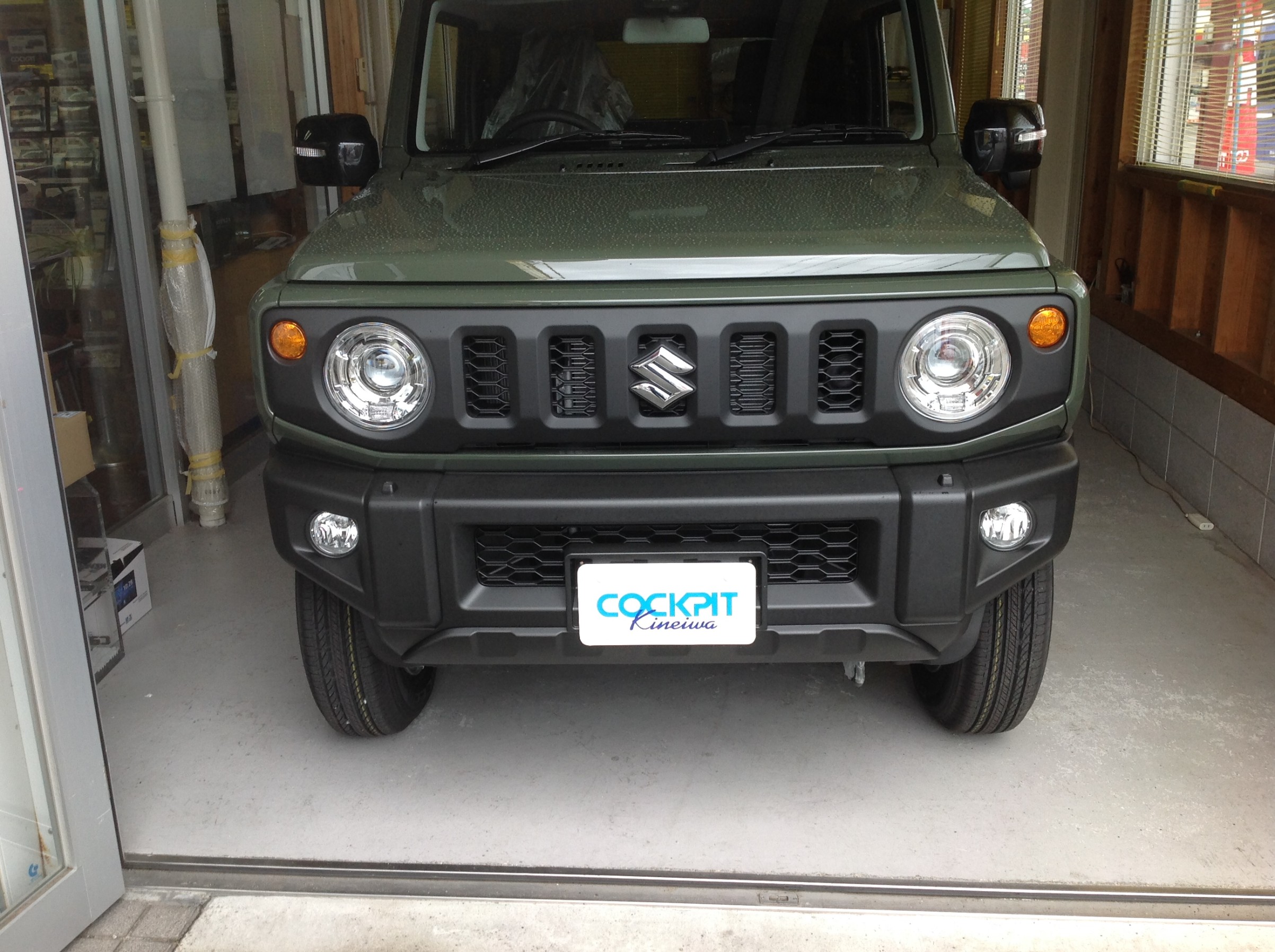 新車のJB64W ジムニーさん、ご来店～♪ | スズキ ジムニー AV