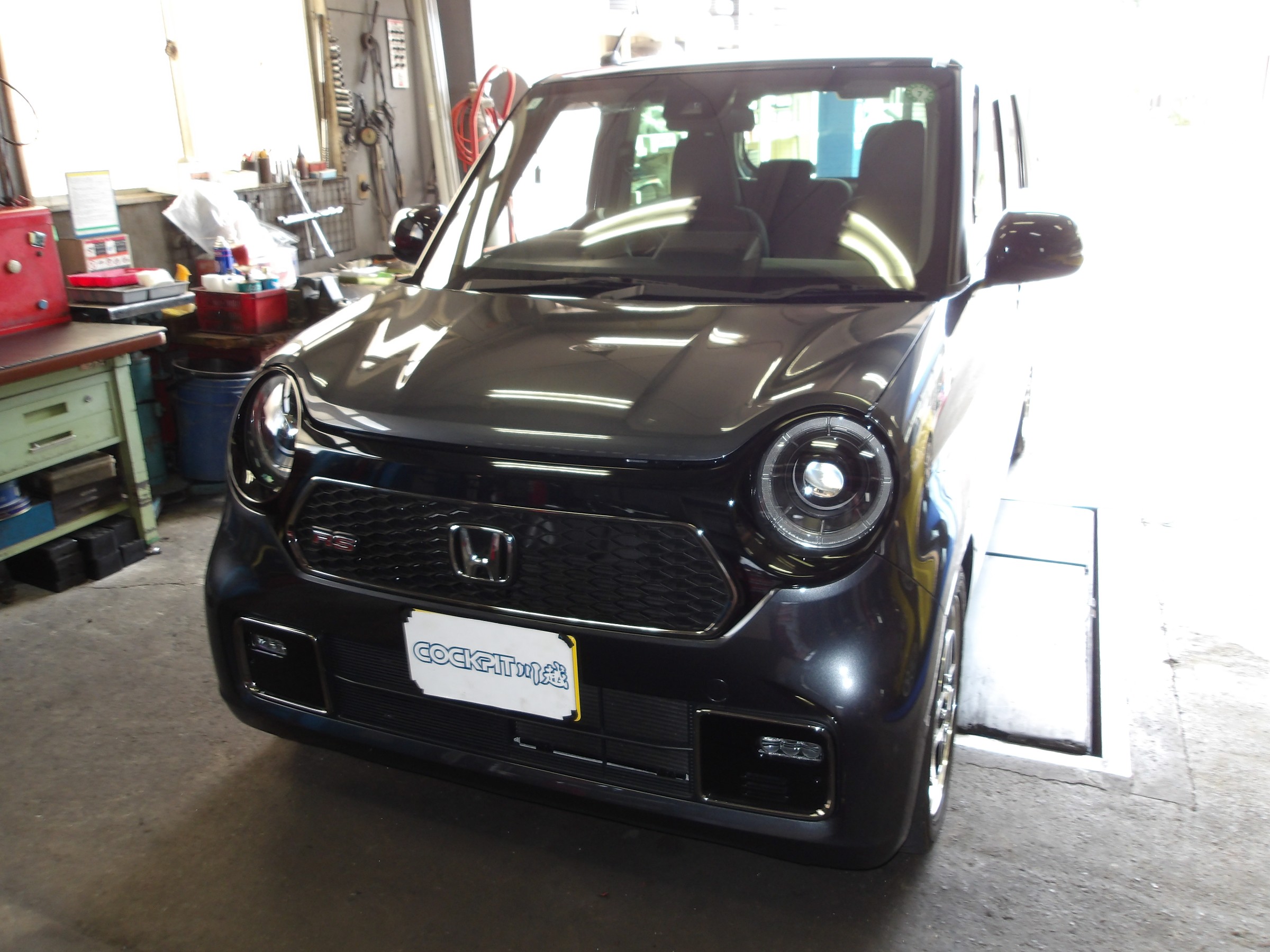 NｰONE（JG3）レカロ製リクライニングスポーツシート「SR-S：BK100