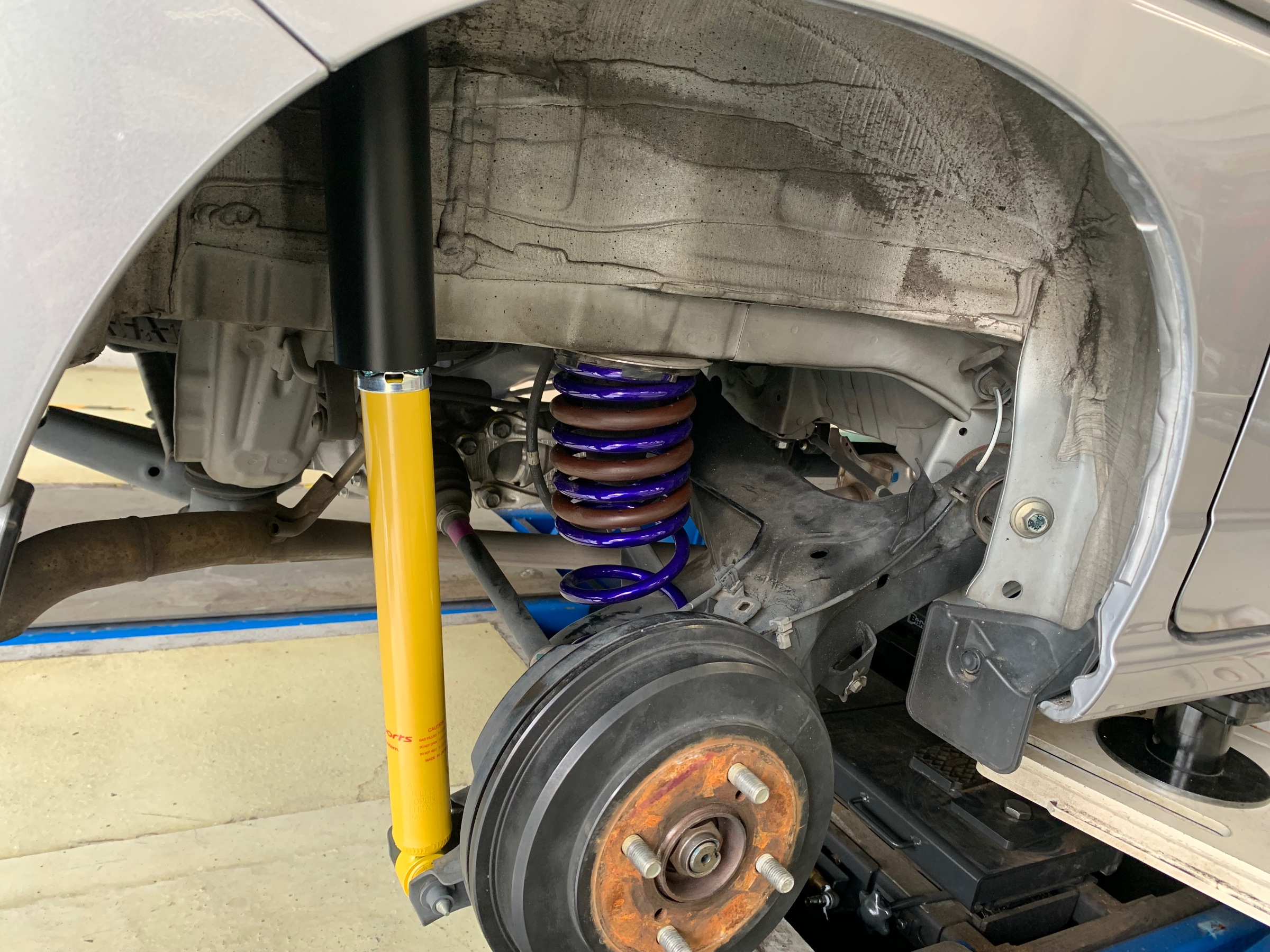 HONDA N-VAN JJ2 KYB Lowfer Sports KIT | 取り付け事例 | コクピット