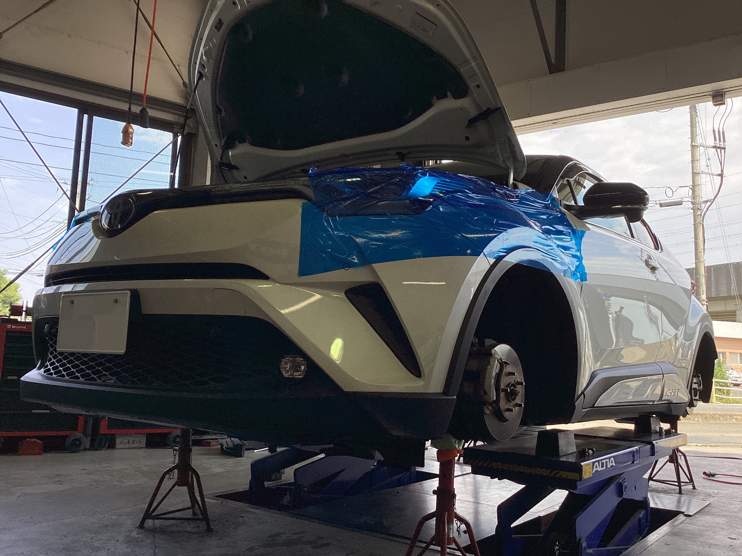 トヨタ　C-HR HKS 車高調　zyx-10 トヨタ C-HR HKS 車高調 zyx-10