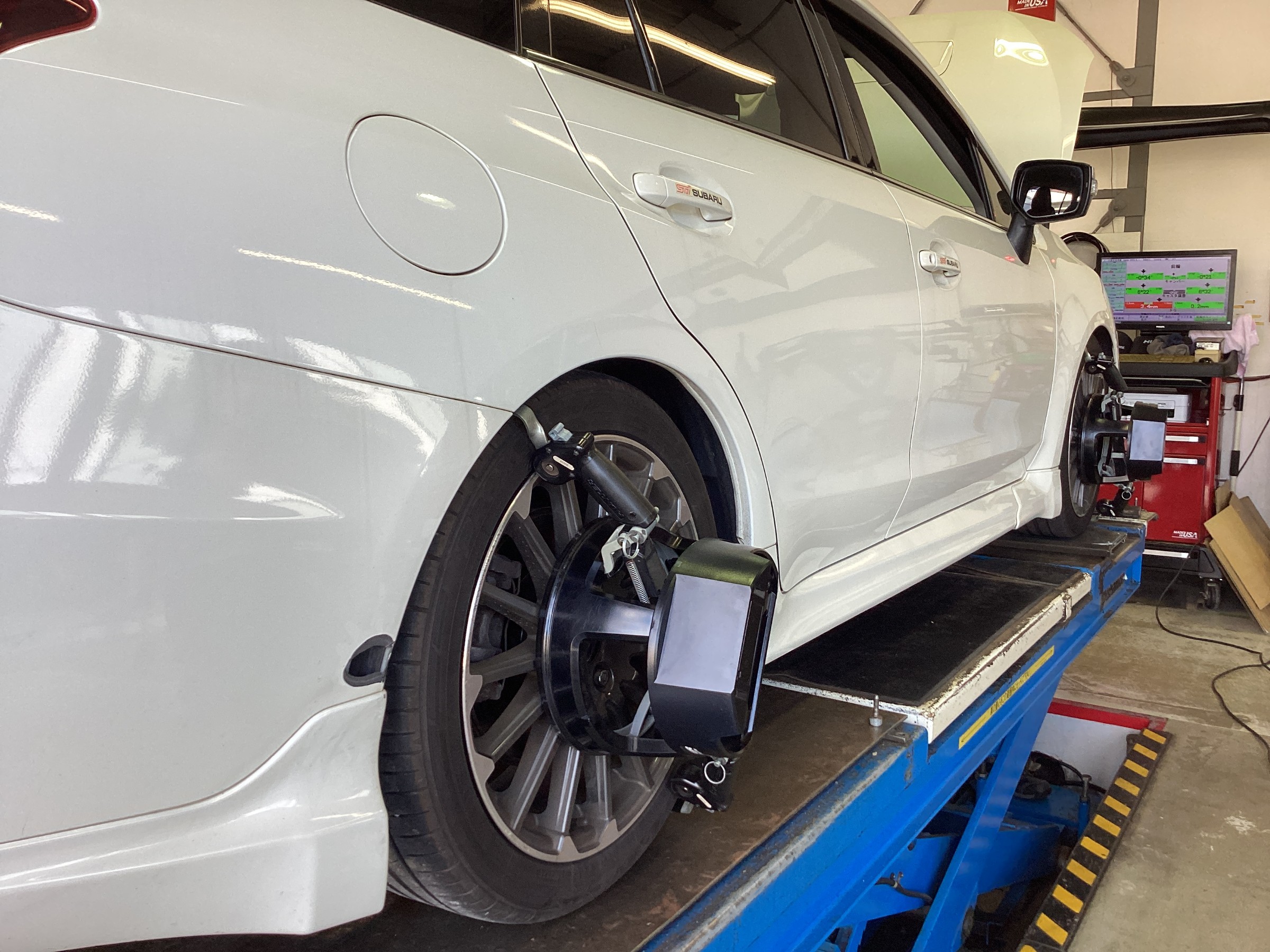 レヴォーグSTIスポーツ VM4 車高調取り付けます! | スバル レヴォーグSTIスポーツ VM4 車高調取り付けます! | スバル
