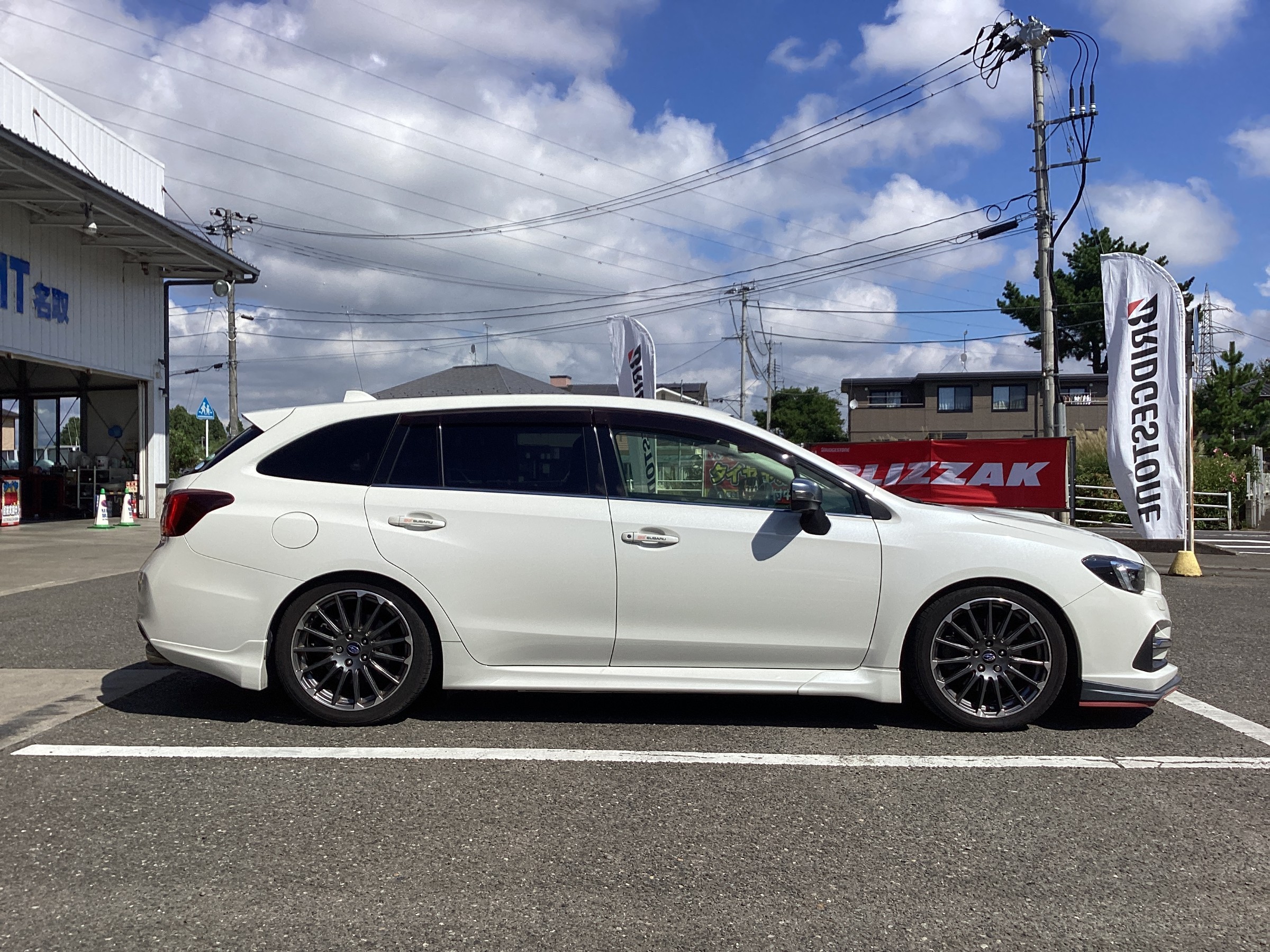 レヴォーグSTIスポーツ VM4 車高調取り付けます! | スバル レヴォーグSTIスポーツ VM4 車高調取り付けます! | スバル