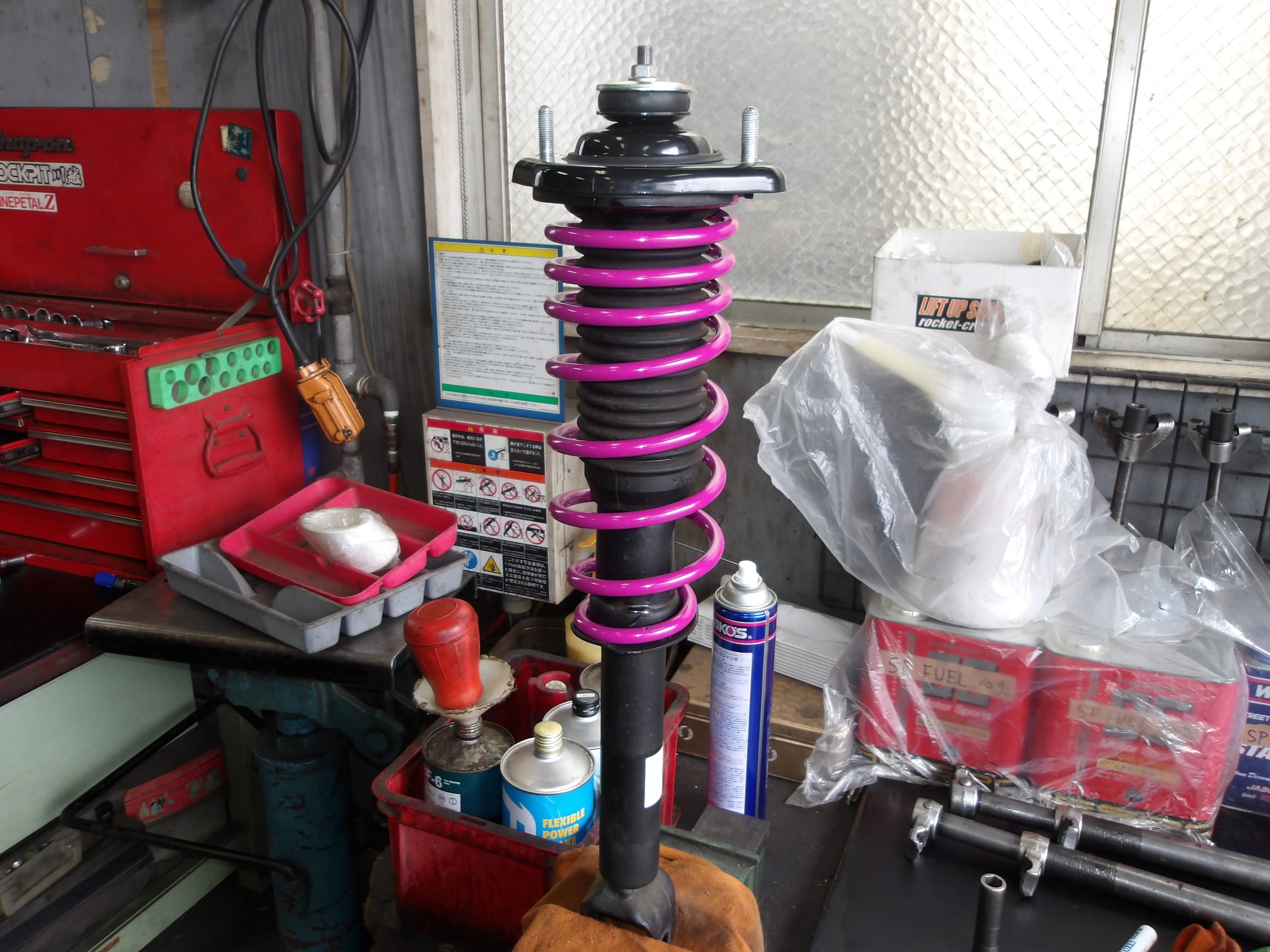 ロードスター（ND5RC）Rマジック製ローダウンスプリング装着