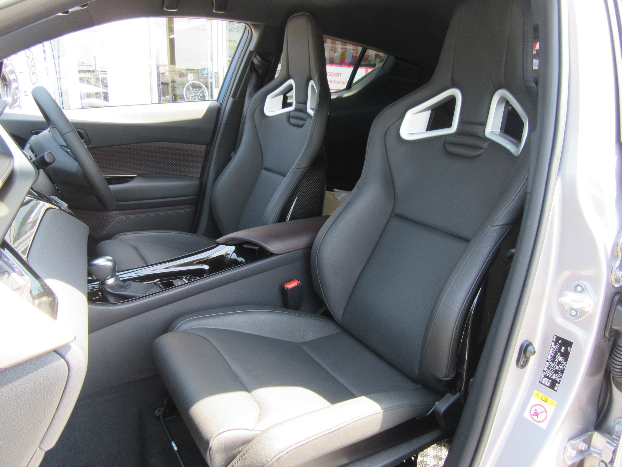 話題のC-HR（ZYX10）が、納車直後に「激変！」 後編 | トヨタ C-HR