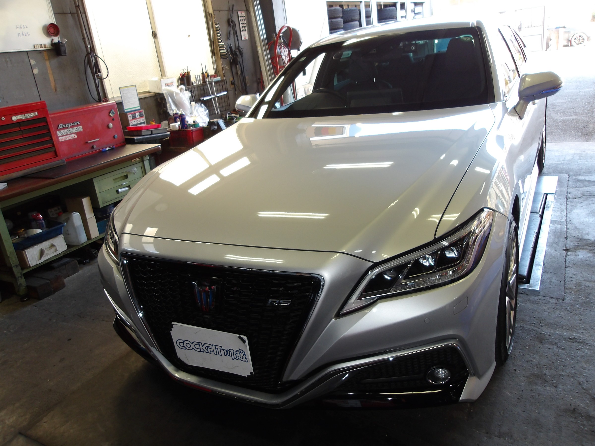 クラウン（AZSH20）エンドレス製コンフォートブレーキパッド「SSM