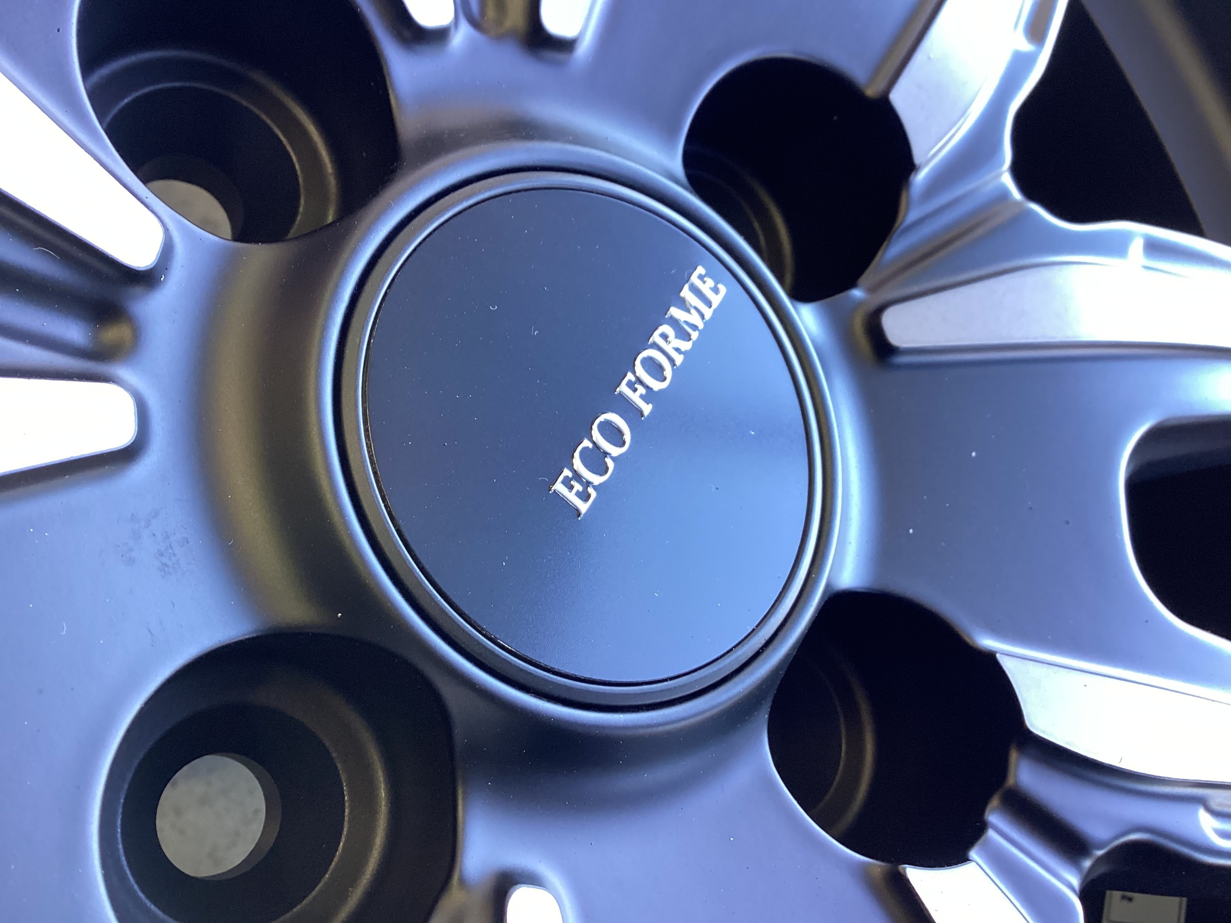 スタッドレスタイヤ装着！ | スタッフ日記 | コクピット 名取 | 車の