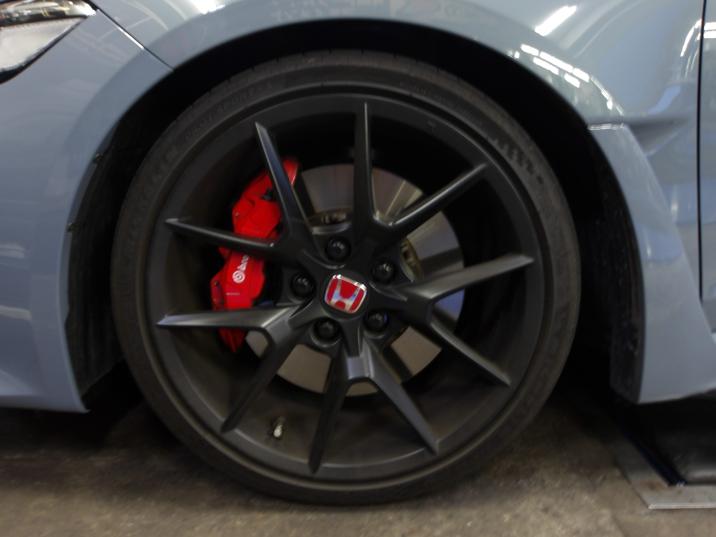 シビック タイプR（FL5）TWS製鍛造アルミホイール「RS317」装着