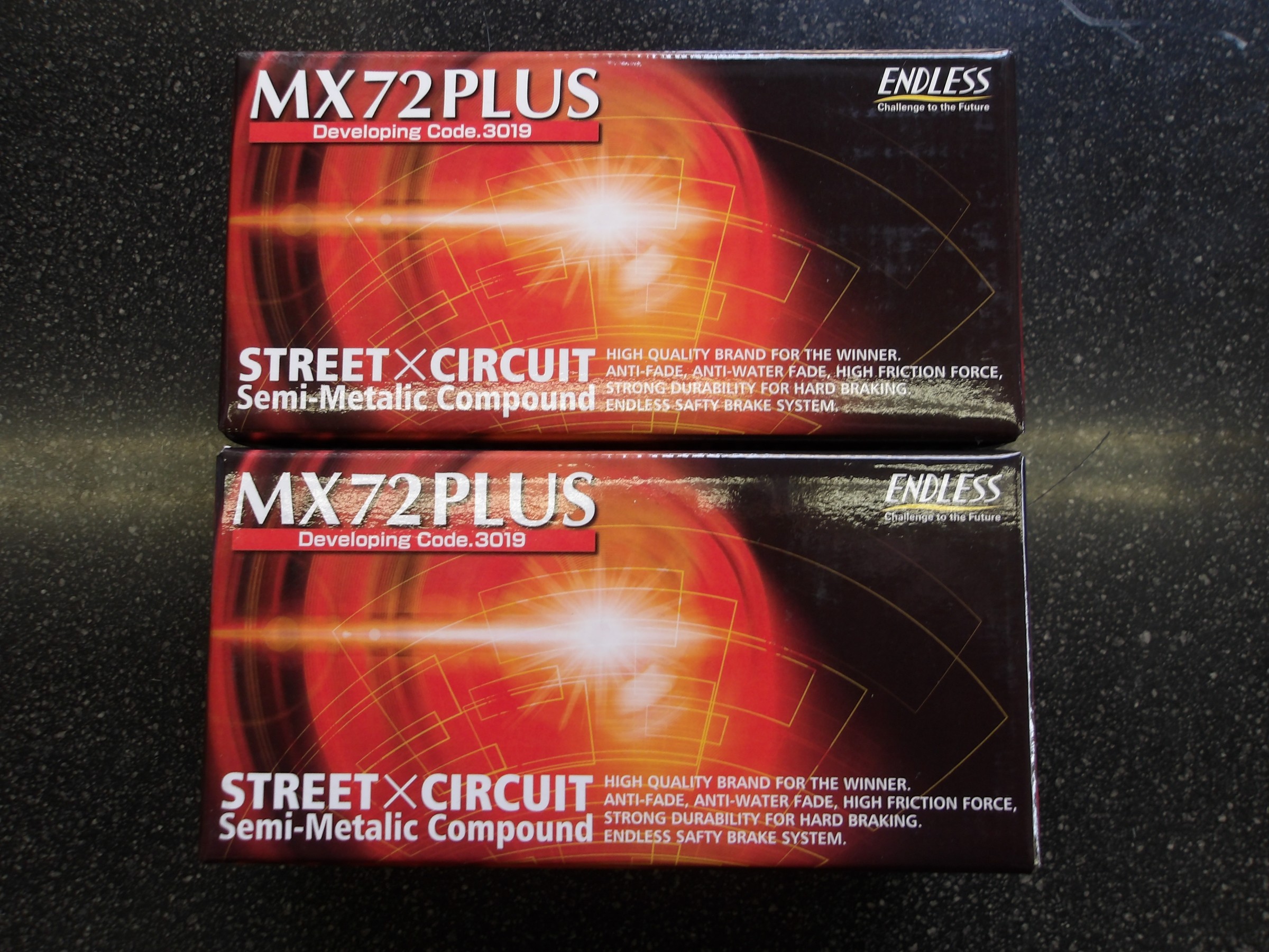 86（ZN6）エンドレス製スポーツブレーキパッド「MX72プラス」装着