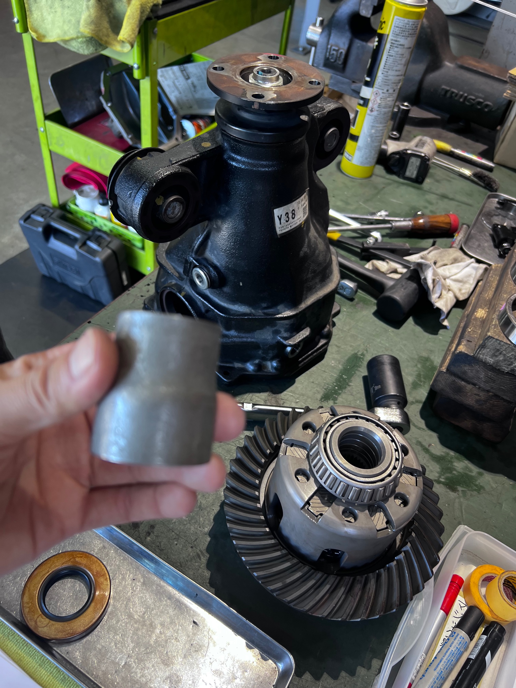 変更中 SUBARU BRZ LSD交換 & ファイナルギア交換《 ZC6 × CUSCO LSD typeRS