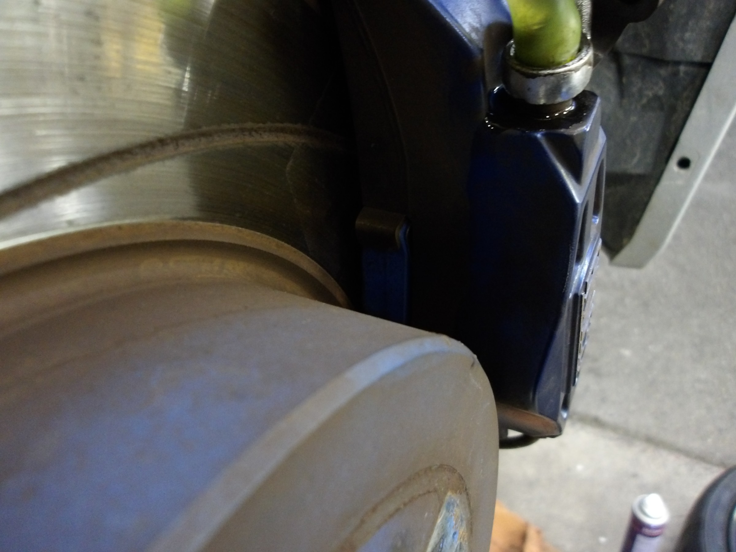 86（ZN6）エンドレス製スポーツブレーキパッド「MX72プラス」装着