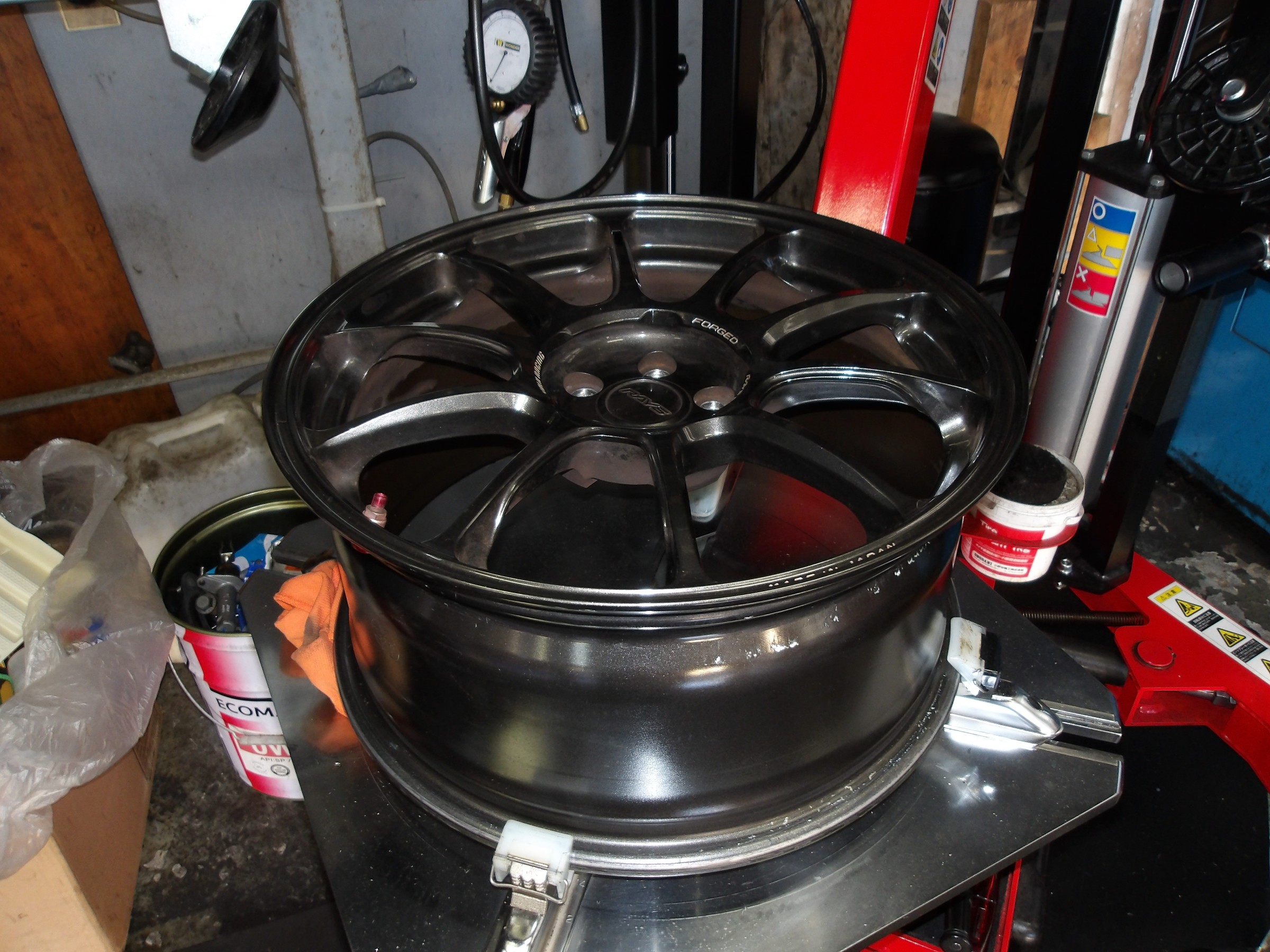 86（ZN6）ブリヂストンタイヤ「ポテンザ RE-71RS」装着。 | トヨタ 86