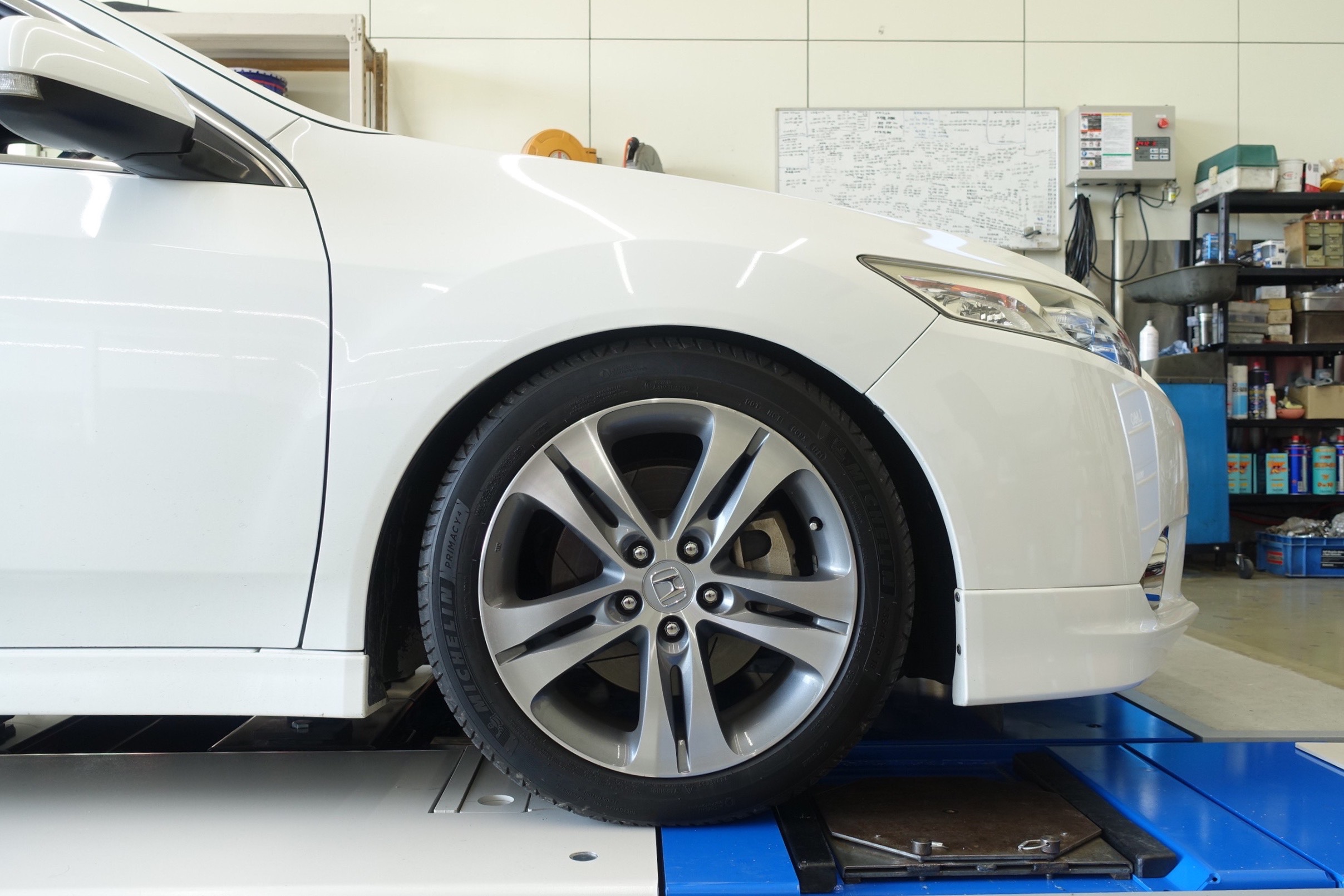 アコード Amazon.co.jp: Neepiar センターコンソールオーガナイザー 2023