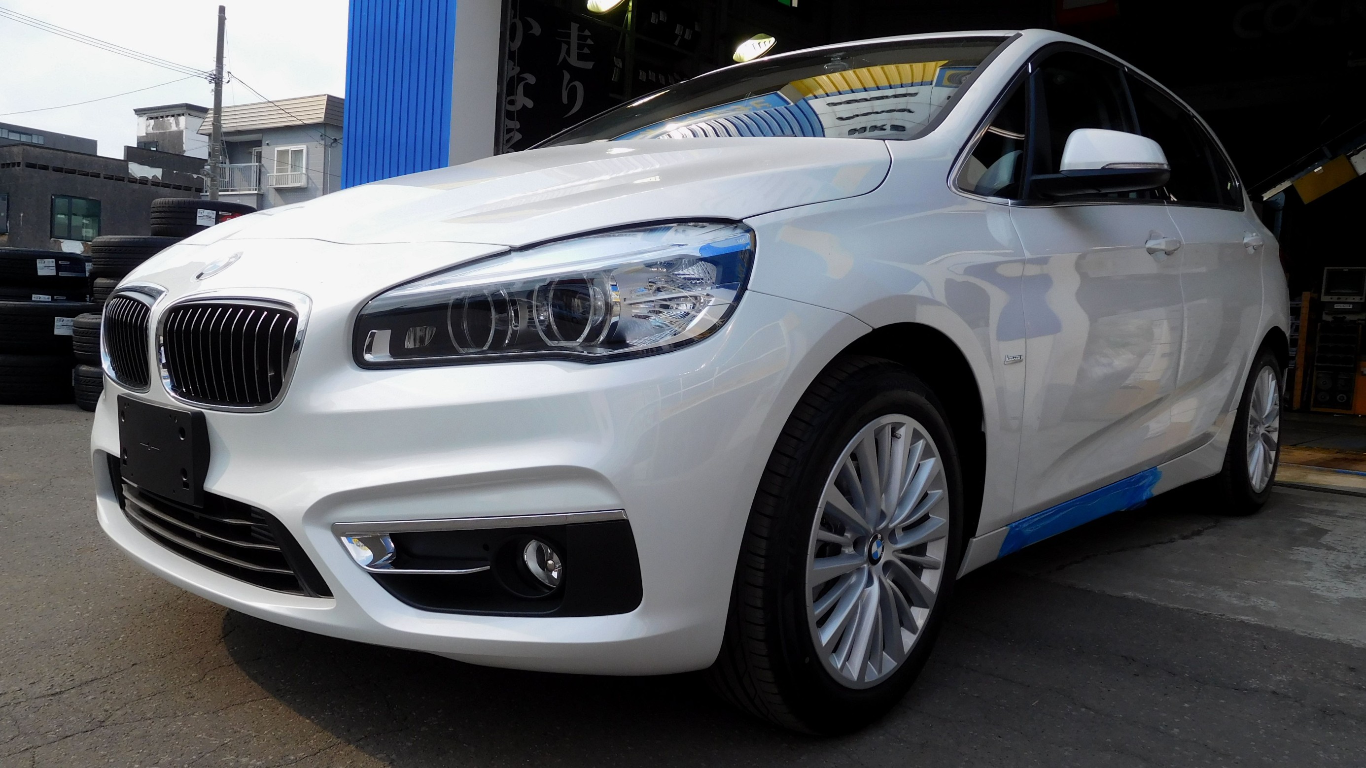 BMW F45 218d アクティブツアラー xDrive の 電装品 “一括仕上げ” 作業