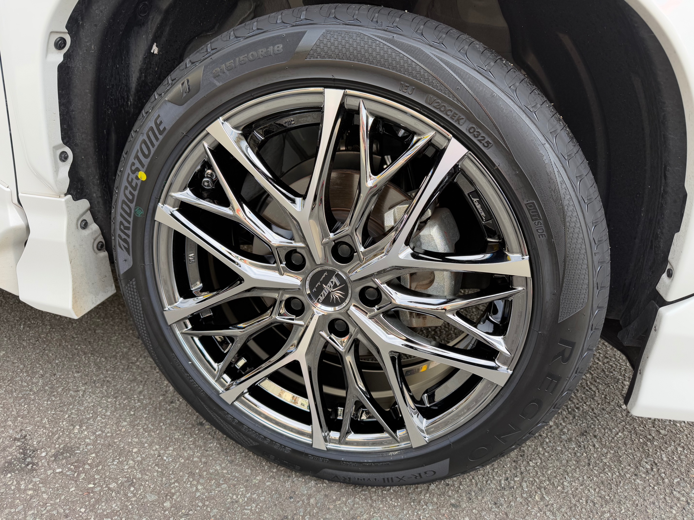 ヤリスクロス クレンツェ ウィーバル × レグノ GR-XⅢ TYPE RV