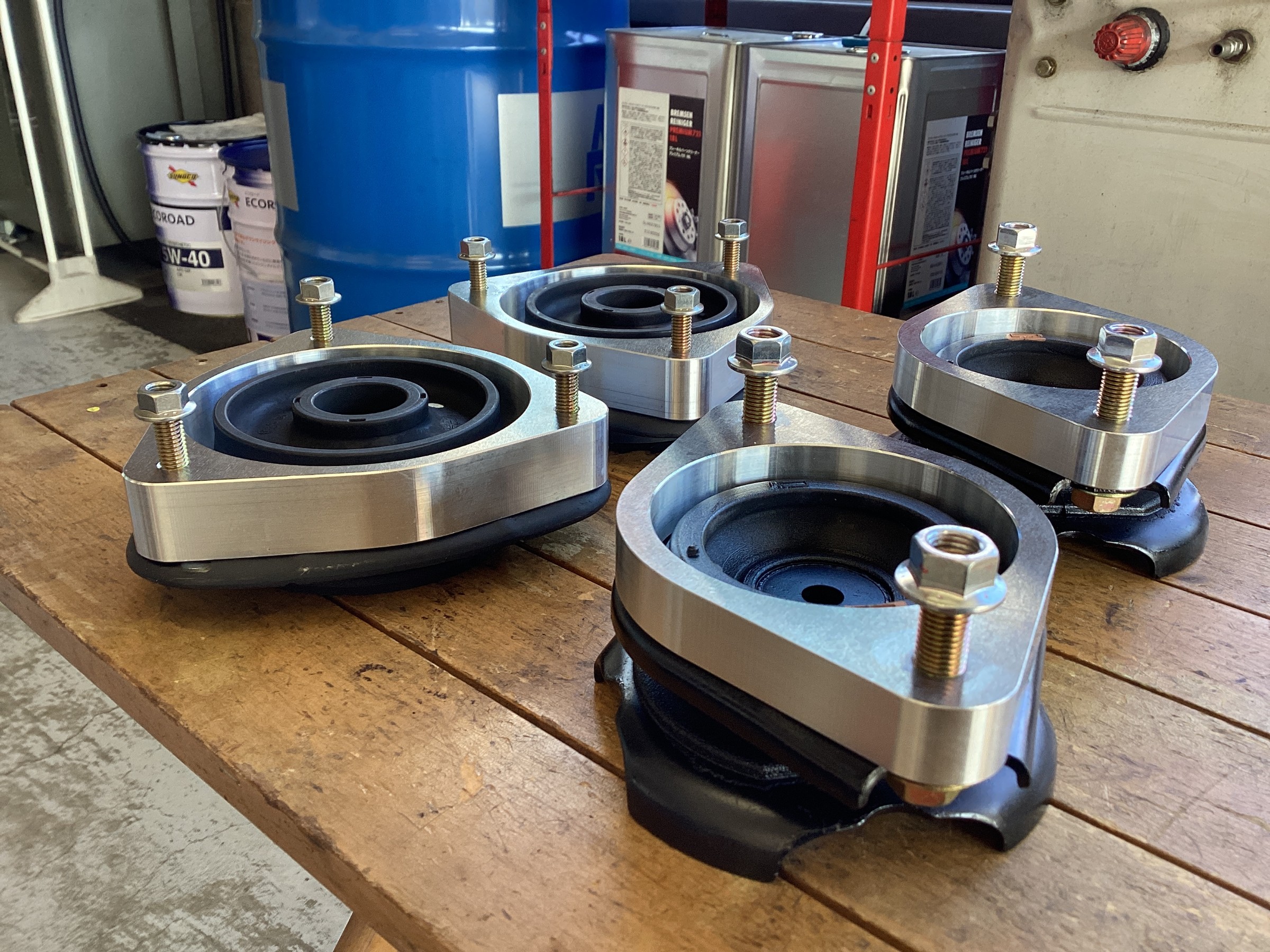 レガシィアウトバック BS9 ショックアブソーバー交換します！ | スバル