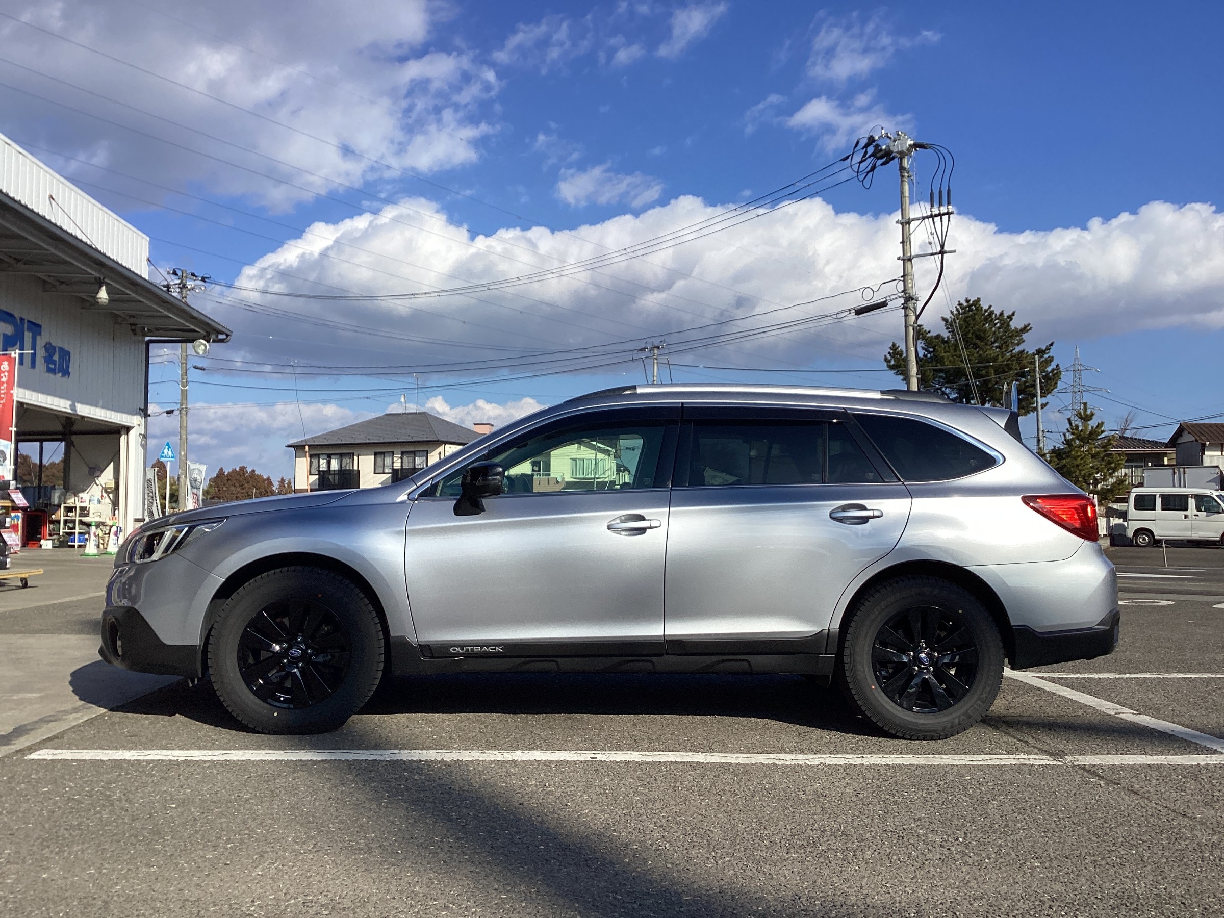 レガシィアウトバック BS9 ショックアブソーバー交換します！ | スバル