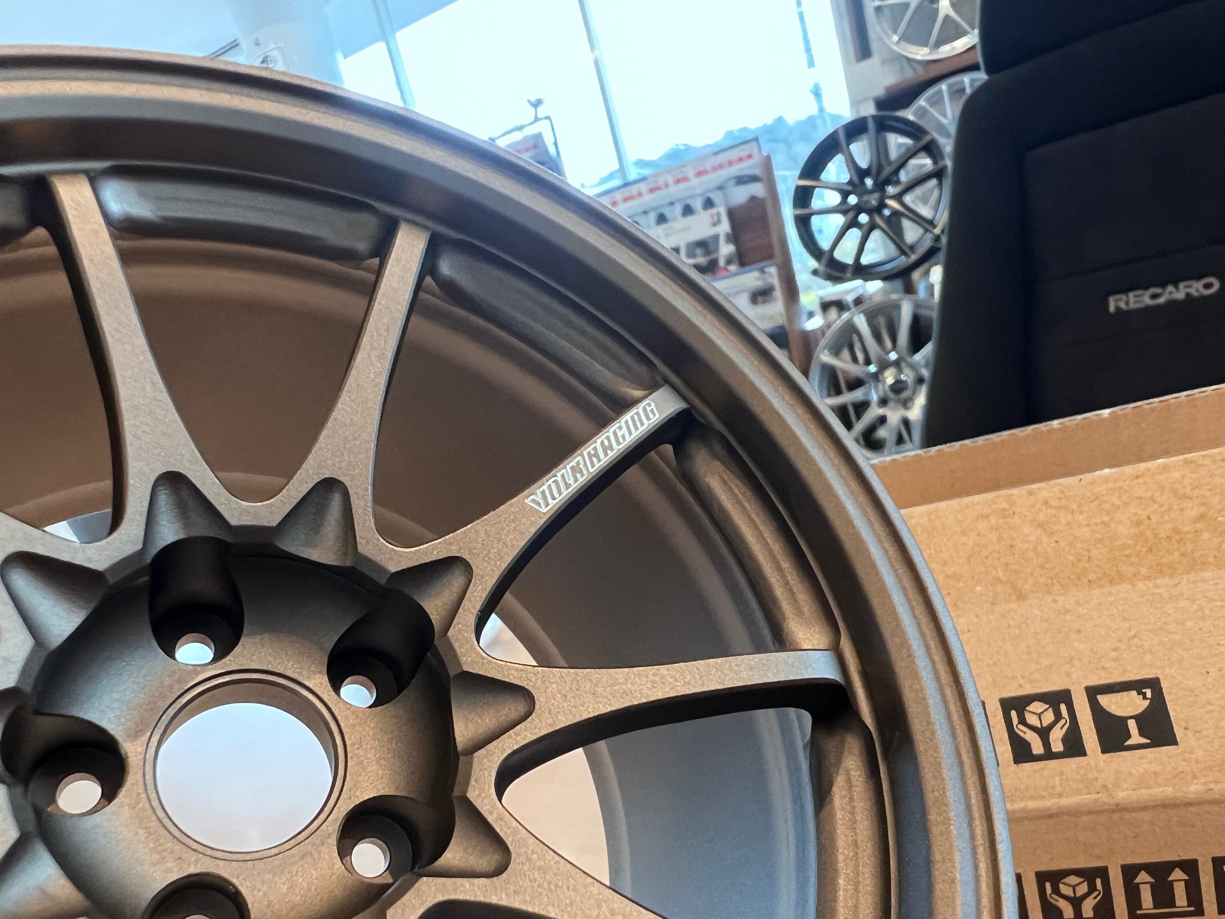 RAYS Official 1/4 Scale Wheel Model