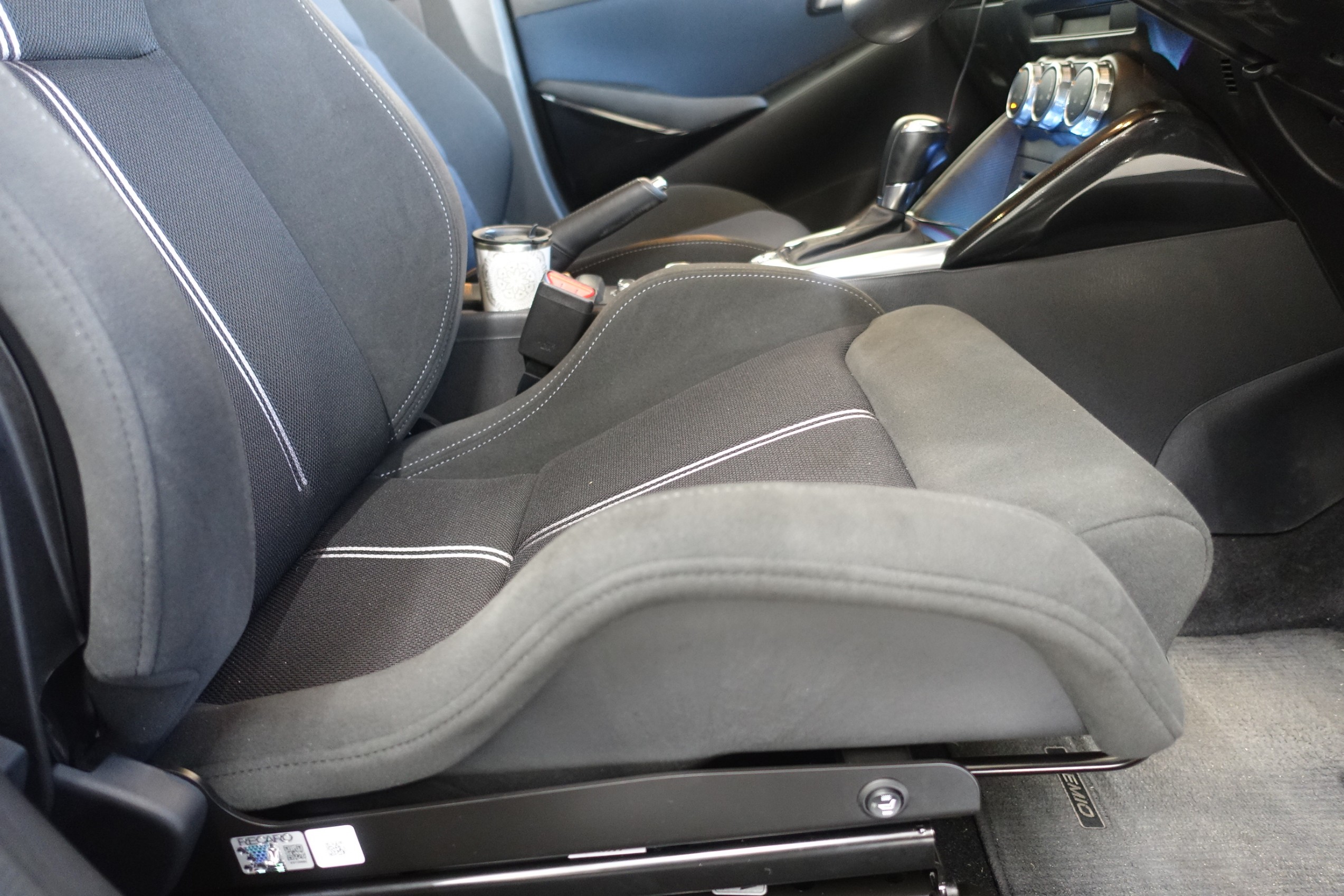 オーナー専用の特別なシートポジションは運転する楽しさを思いっきり