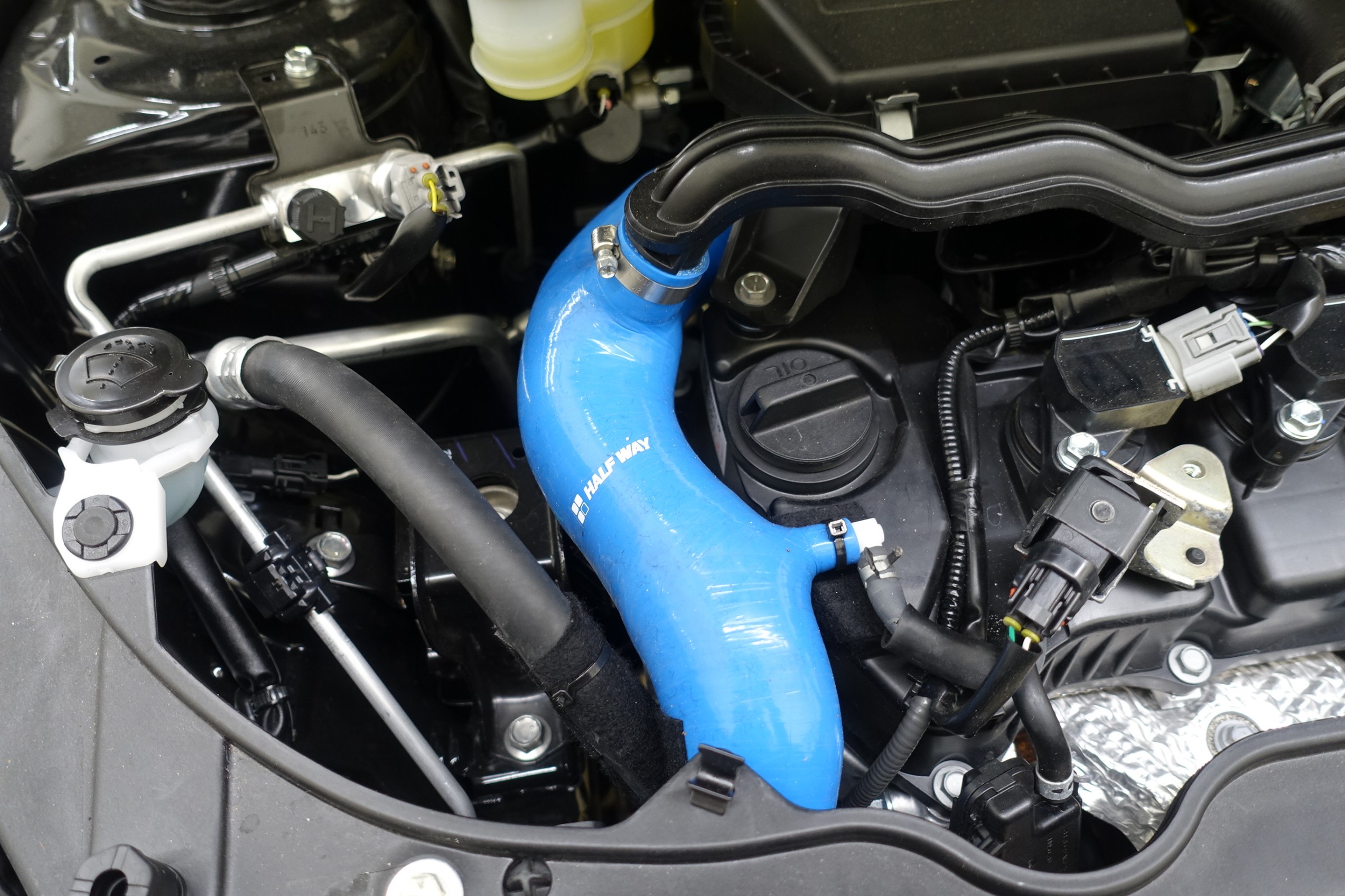 たかがホースですが交換後の違いにオーナーも大絶賛!コペン GR たかがホースですが交換後の違いにオーナーも大絶賛!コペン GR