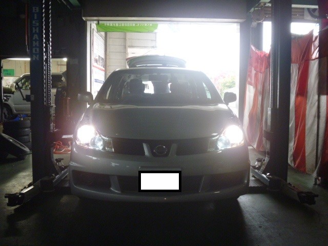 Y12のヘッドライトをled化 日産 ウイングロード Hid Led その他電装系 Hid Led その他電装系 Ledバルブ取り付け アフターパーツ取り付け事例 コクピット 麻生 お店の得意技紹介
