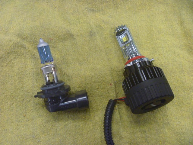 Y12のヘッドライトをled化 日産 ウイングロード Hid Led その他電装系 Hid Led その他電装系 Ledバルブ取り付け アフターパーツ取り付け事例 コクピット 麻生 お店の得意技紹介