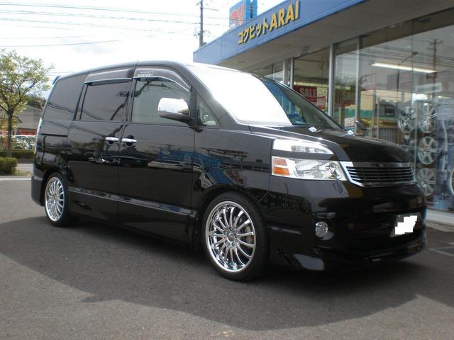 今季ブランド ヴォクシー AZR60 65 4WD エアーボンバー バージョン1
