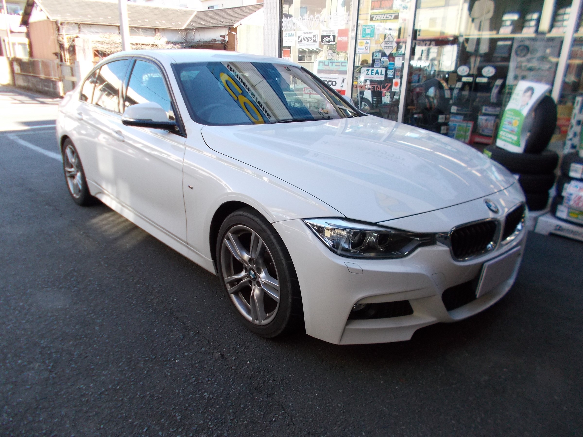 BMW 320i スタッドレスタイヤへ組替え。 | BMW 3シリーズ タイヤ