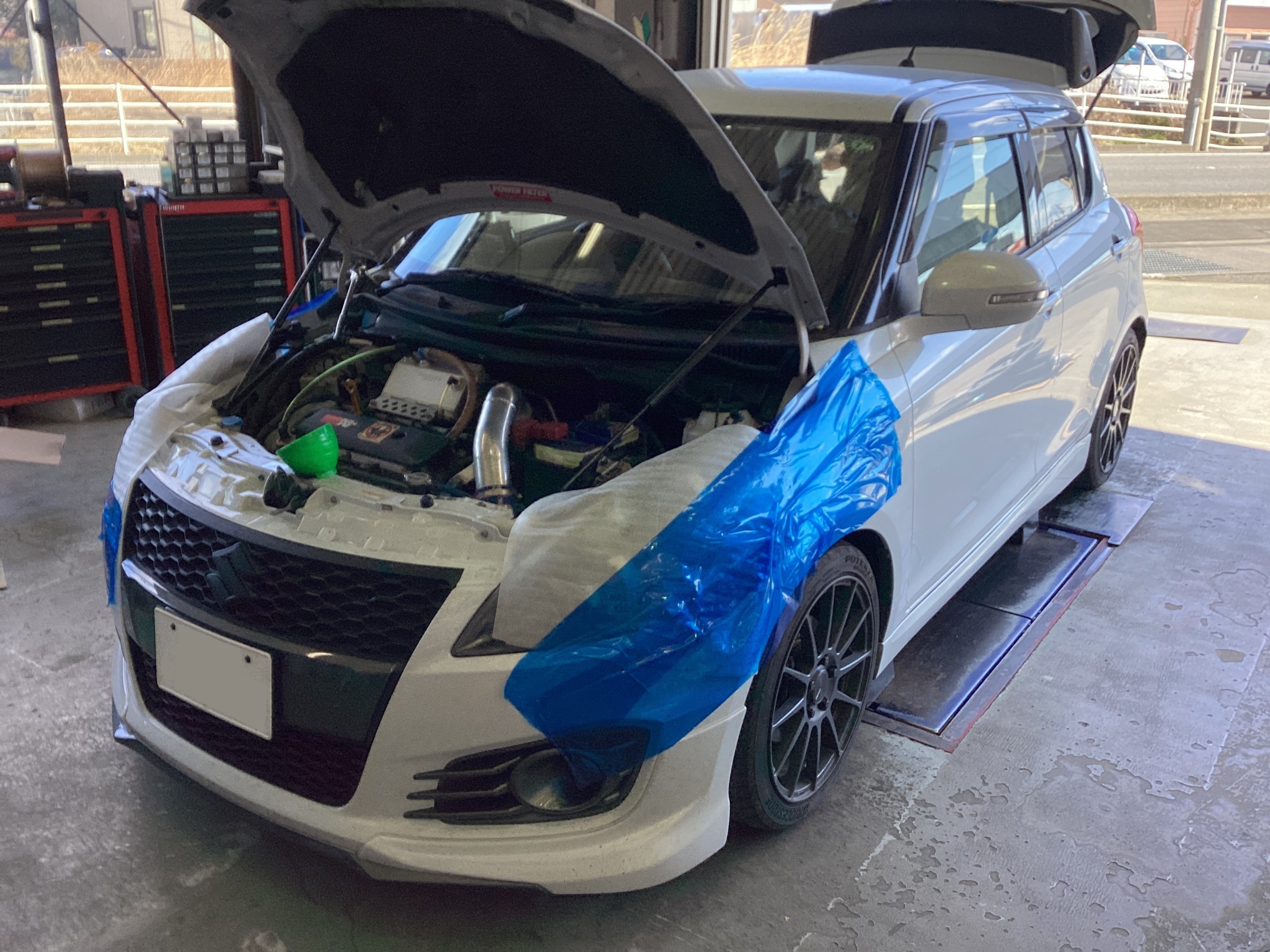 スイフトスポーツ ZC32S 車高調取り付けます！ | スズキ