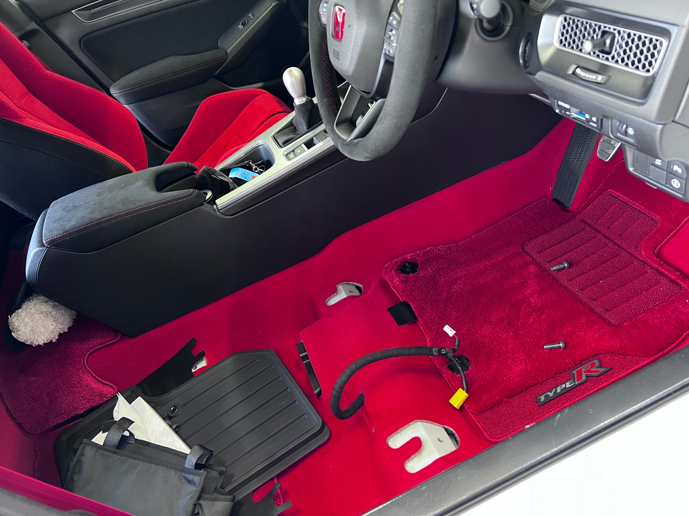 シビックタイプR レカロシート交換《HONDA CIVIC TYPE R FL5 × RECARO