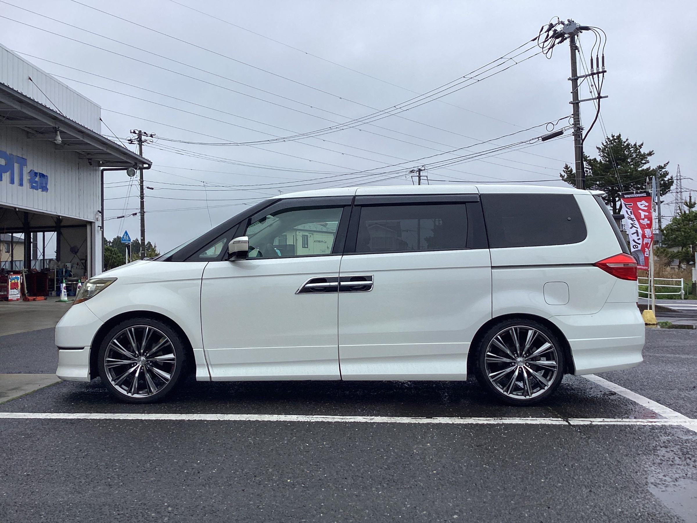 エリシオン RR5 車高調取り付けます！ | ホンダ エリシオン