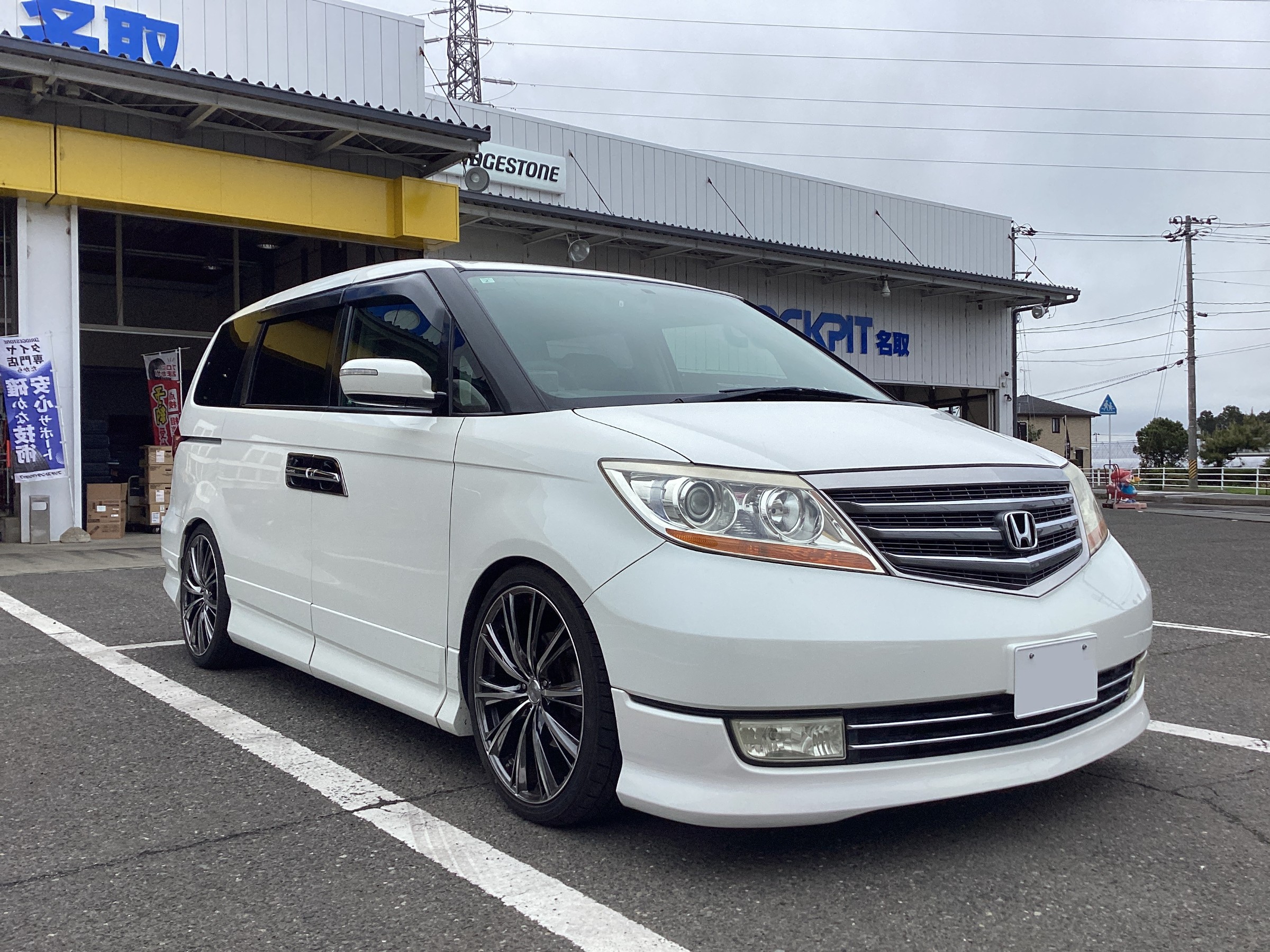 送料込　エリシオン　プレステージ　rr5外し　ダウンサス　ショック　一式 autobacs_4959094924272