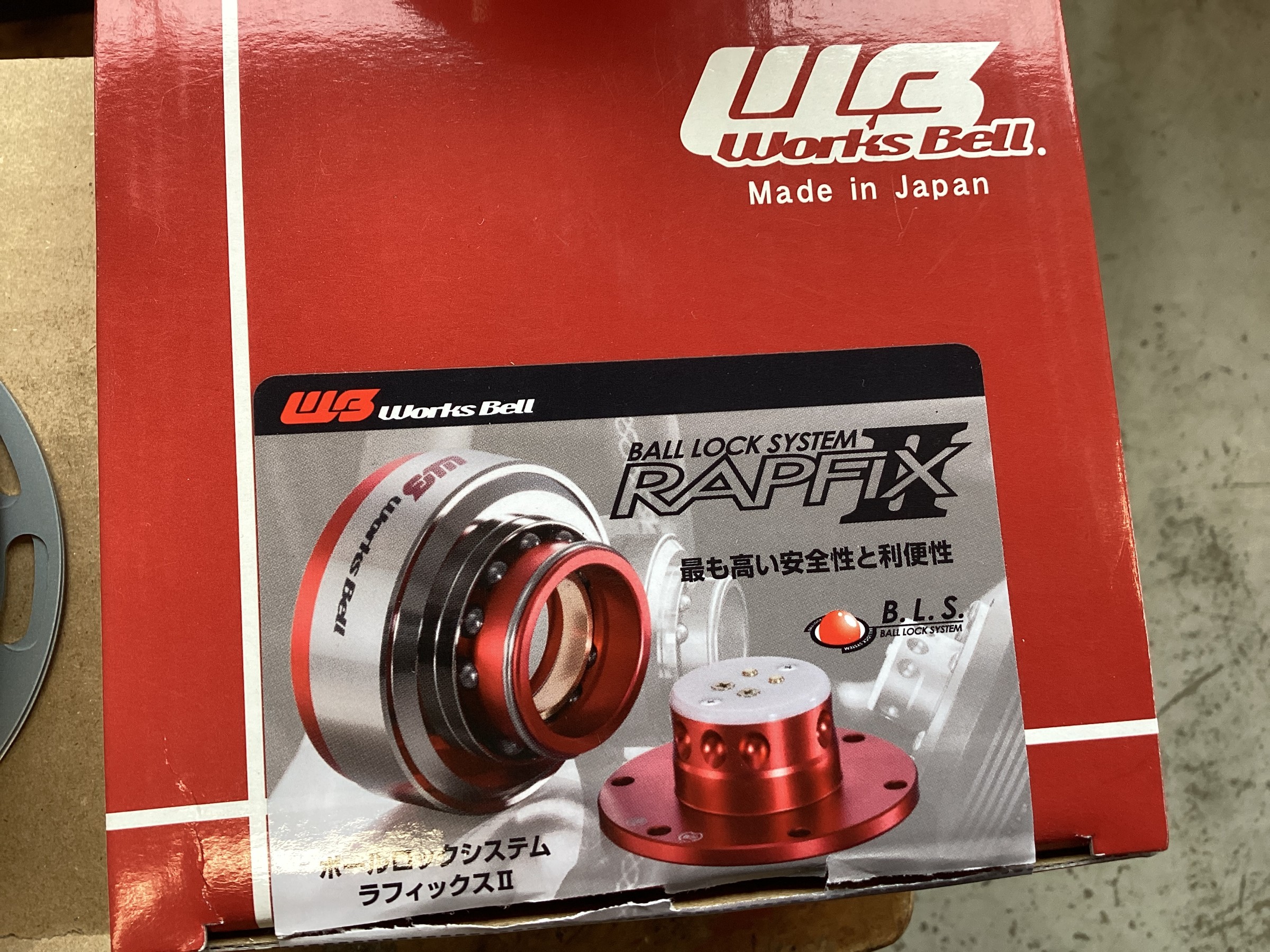 スイフトスポーツ ZC33S RAPFIXⅡ取り付けます！ | スズキ