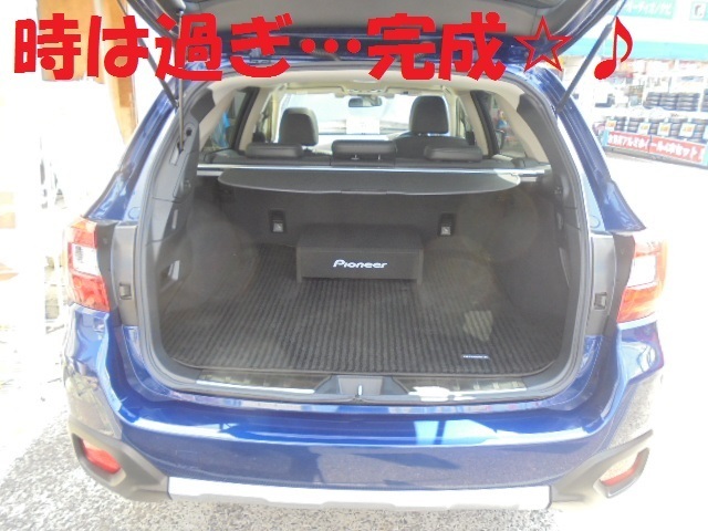 アウトバックで何しようぉ オーナーズカーインデックス カスタマイズカー紹介 コクピット 麻生 お客さまの車高調 ドレスアップ カスタマイズなど加工取付事例車両の紹介