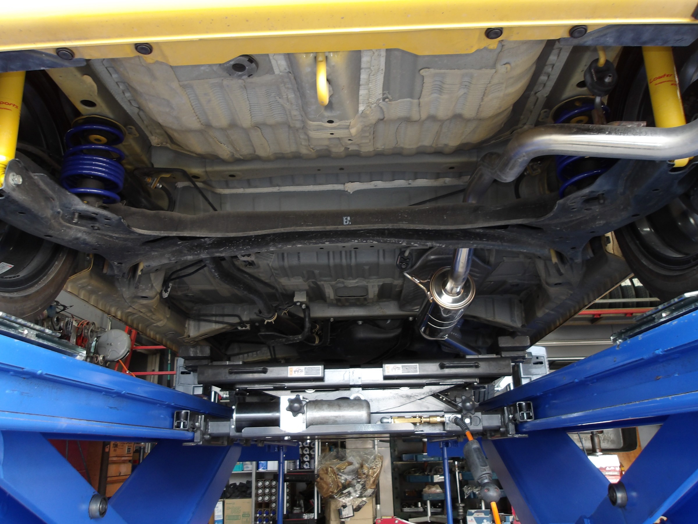 NｰONE（JG3）KYB製サスペンションキット「ローファースポーツ」装着