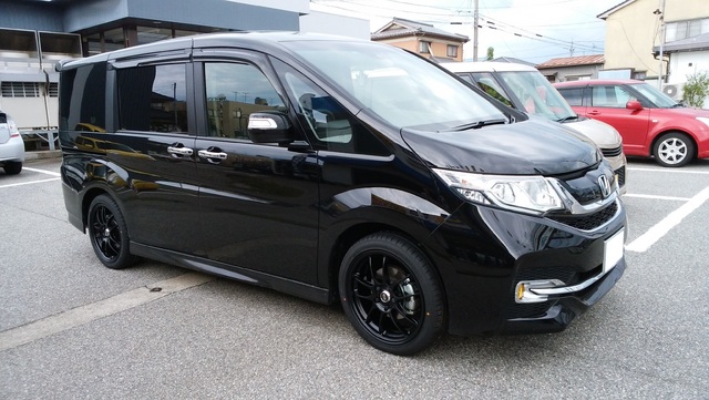 K様 ステップワゴン（RP3） | オーナーズカーインデックス