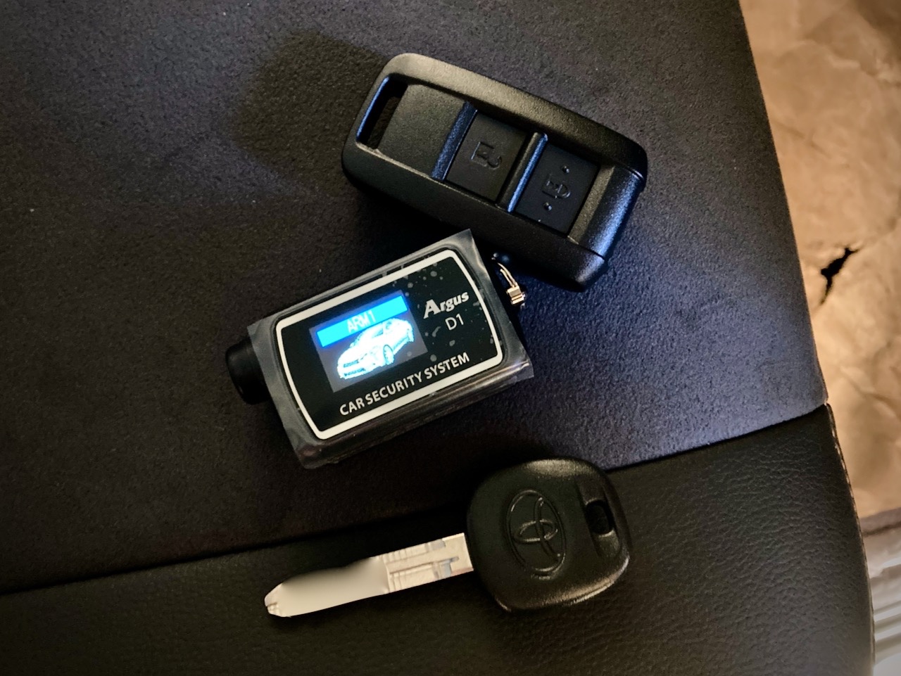 GDJ76 TOYOTA LAND CRUISER 70 ✖ Yupiteru CAR SECURITY SYSTEM Argus