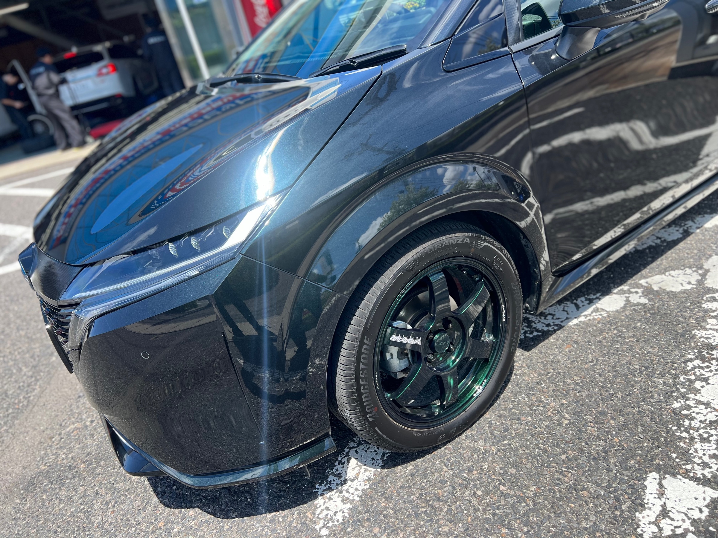 日産 オーラ カスタマイズ事例 : NISSAN AURA FE13 × RAYS VOLK RACING