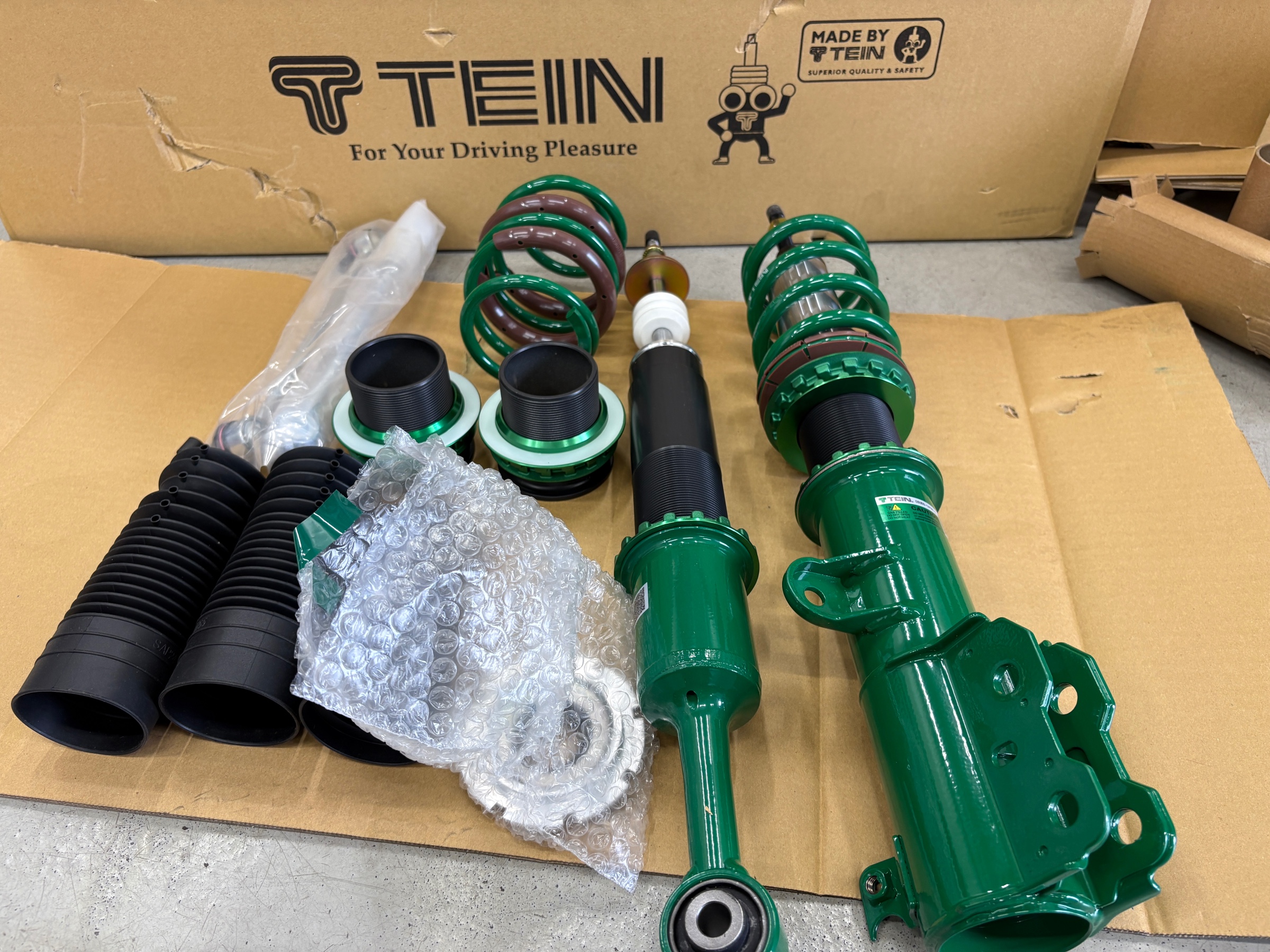 TEIN MONOスポーツ ZC33S TEIN Mono Sport Coilover Suspension Kit - Swift Sport ZC33S