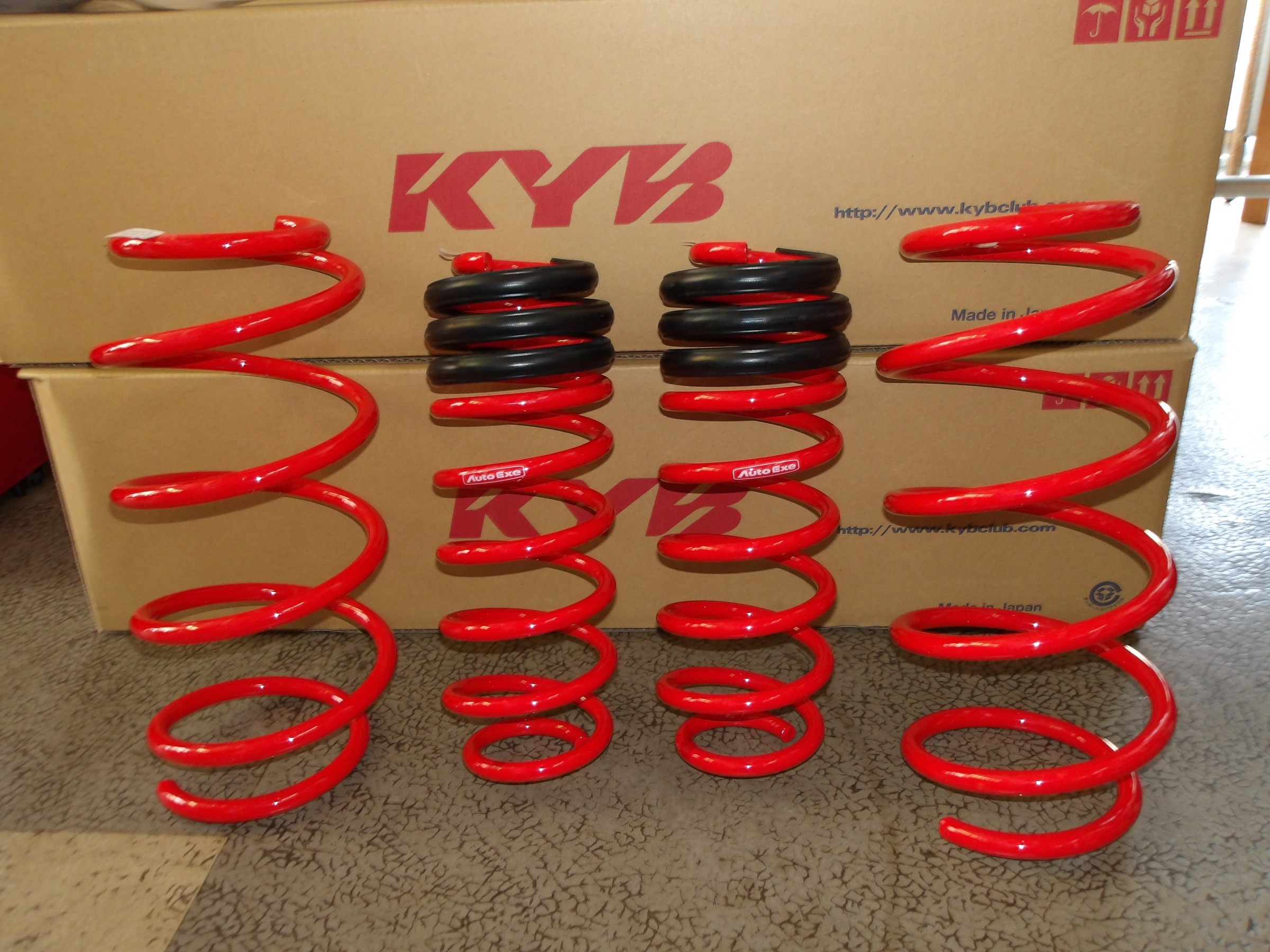 デミオ（DJLFS）KYB製ショックアブソーバー「ニューSRスペシャル