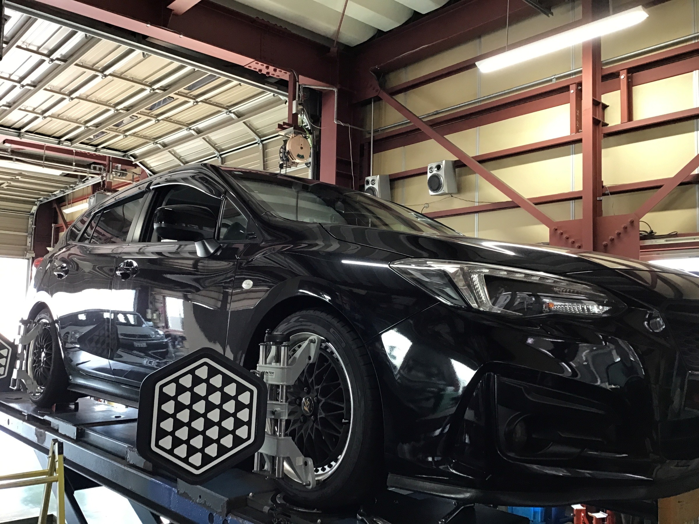 スバル インプレッサスポーツ × TEIN 車高調 | スタッフ日記