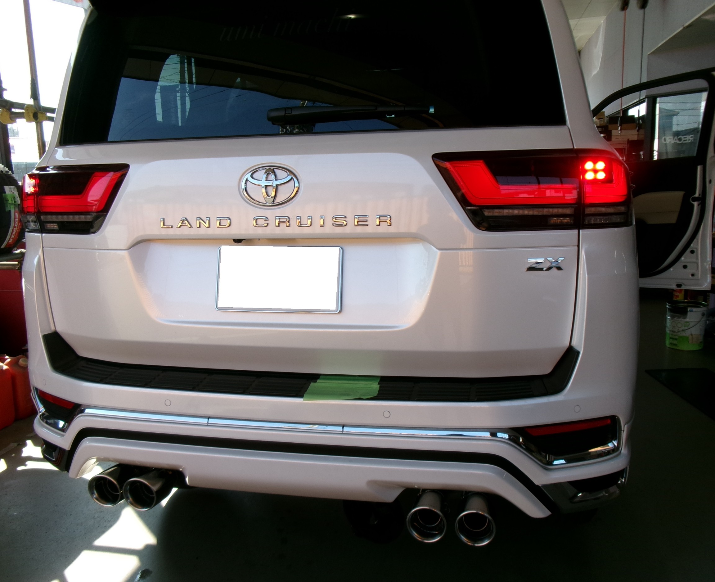 モデリスタエアロ用マフラー ダブルエイト】モデリスタ用 オーバル4本出しマフラー