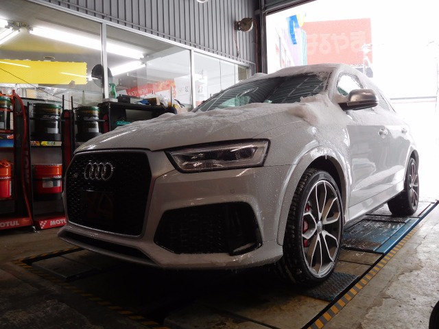 新車 AUDI RS-Q3 の 仕上げ作業 色々 / PLUG CONCEPT 新車 AUDI RS-Q3 の 仕上げ作業 色々 / PLUG CONCEPT