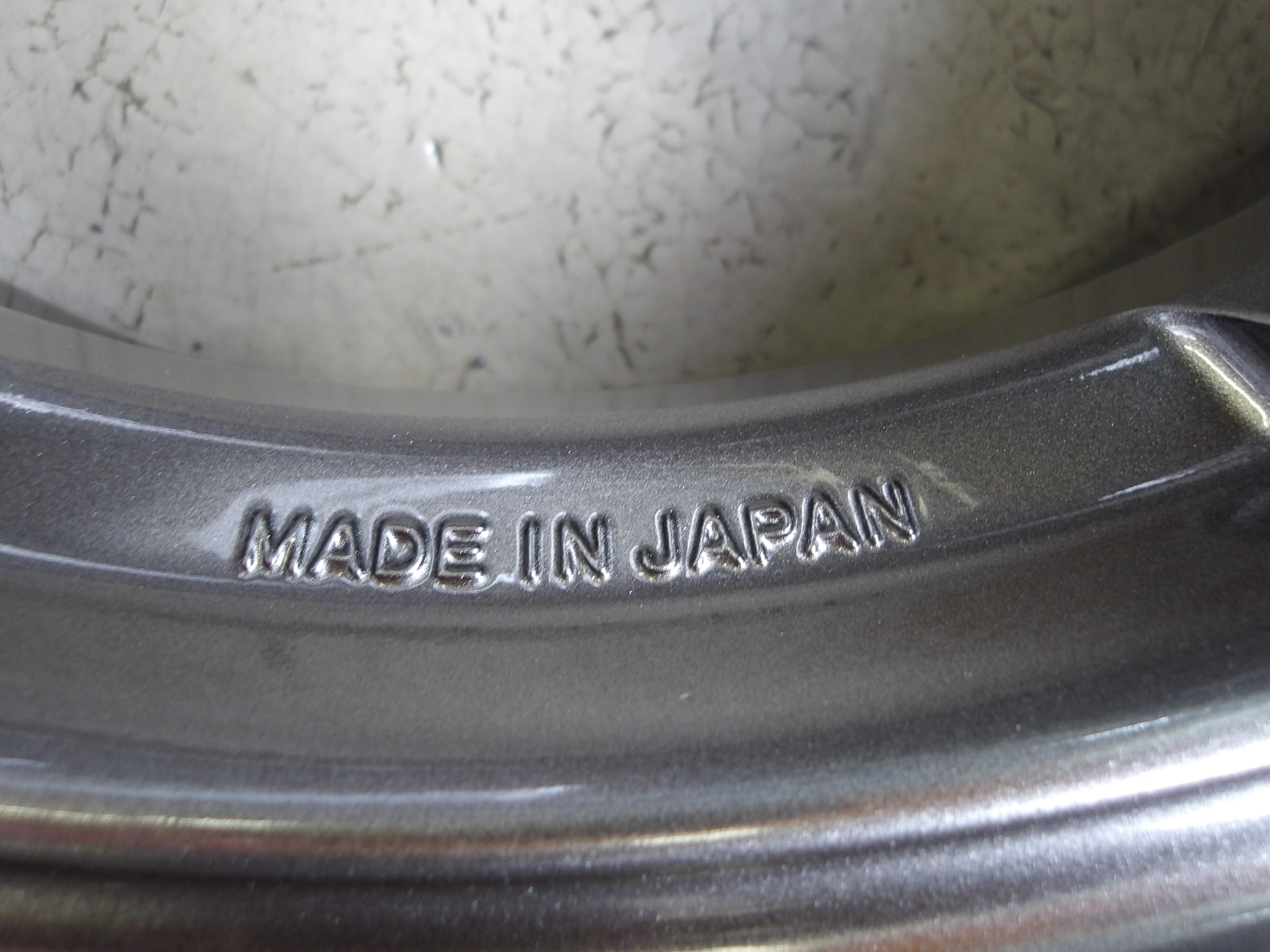 NｰONE（JG3）エンケイ製アルミホイール「PF07」＆ブリヂストンタイヤ