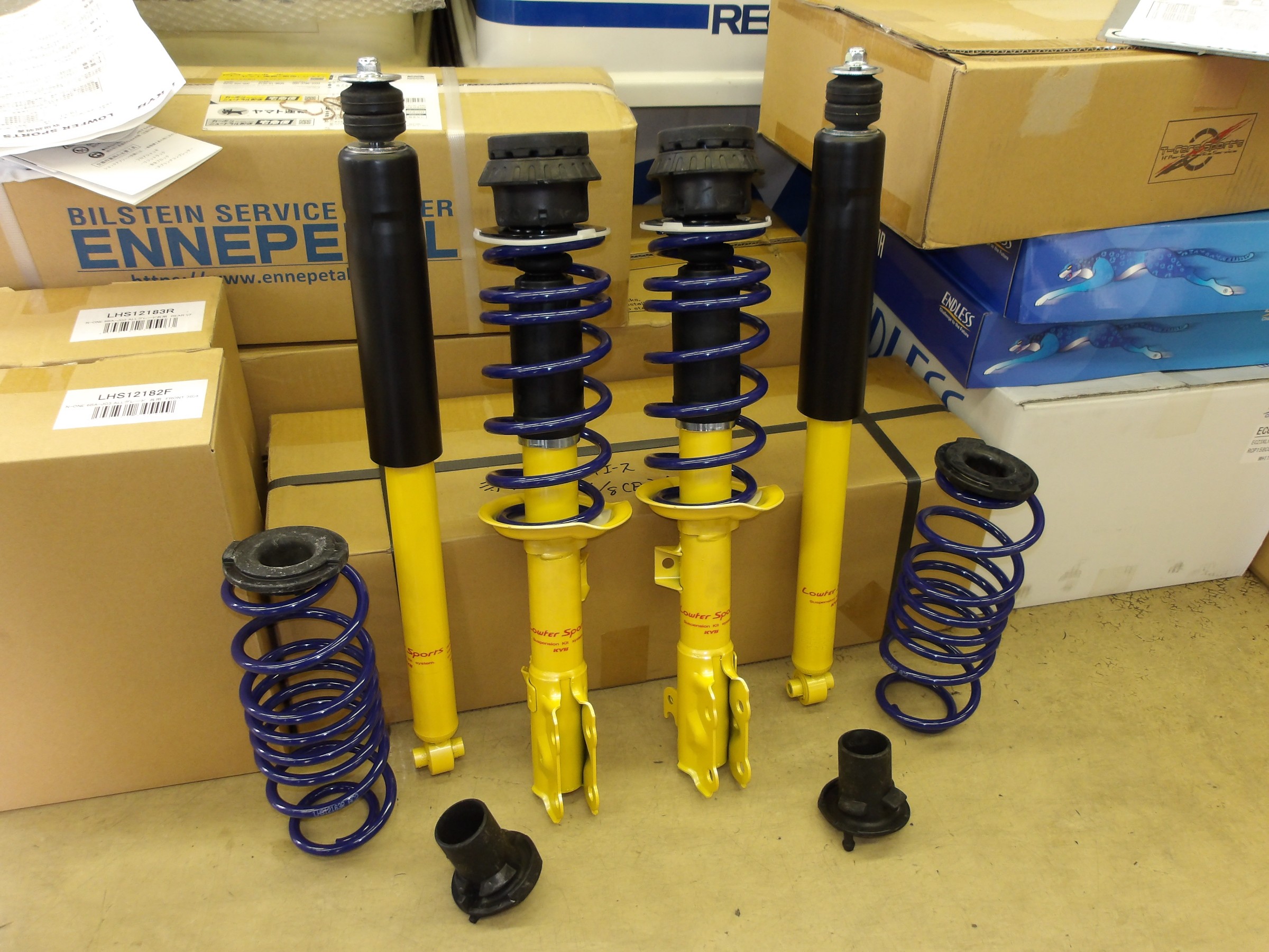 KYB カヤバ　ローファースポーツ　ホンダ JH1 ショック　サスペンション サスペンション 車用 ローファースポーツ n-one」の人気商品一覧