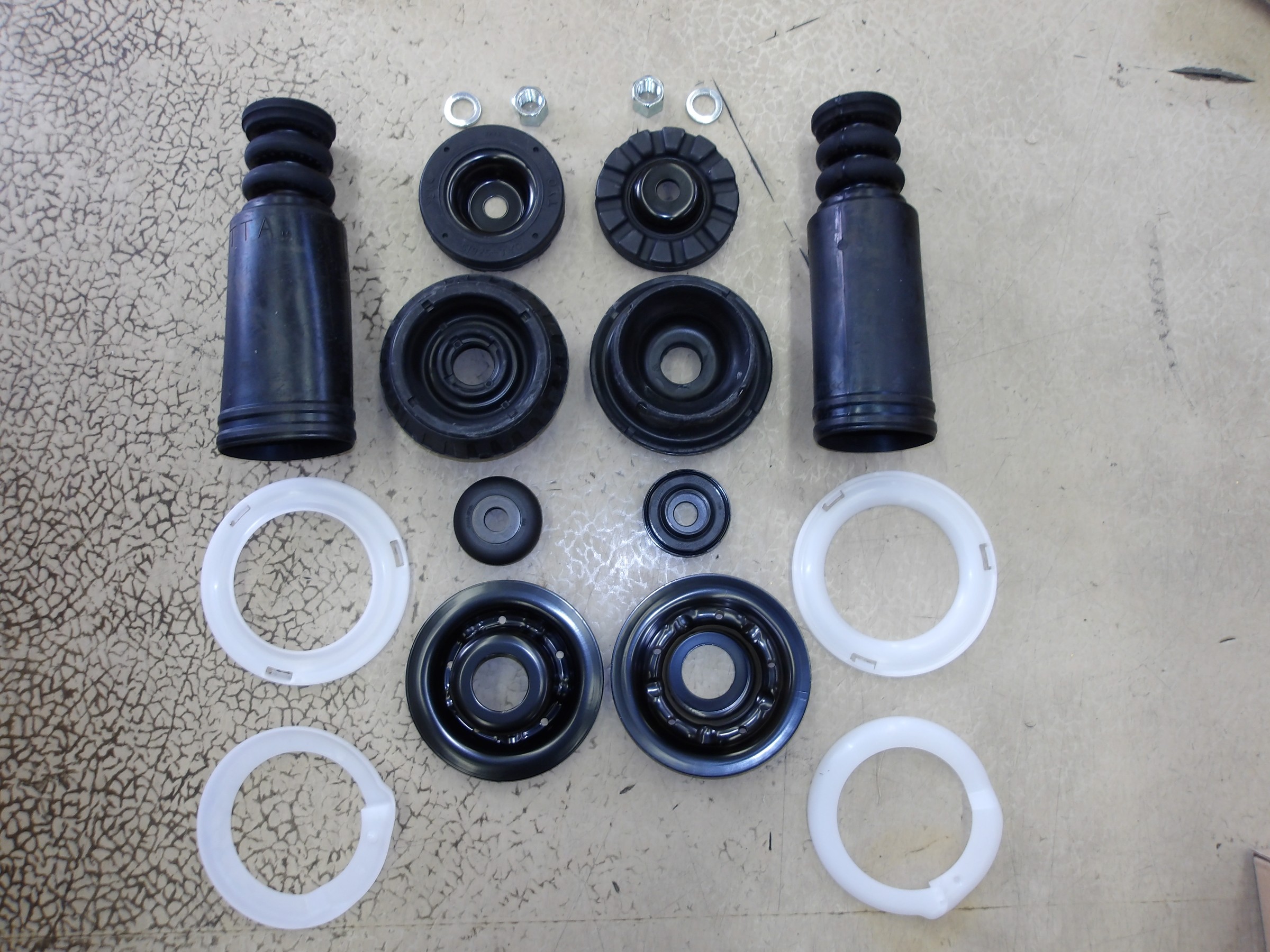 NｰONE（JG3）KYB製サスペンションキット「ローファースポーツ」装着