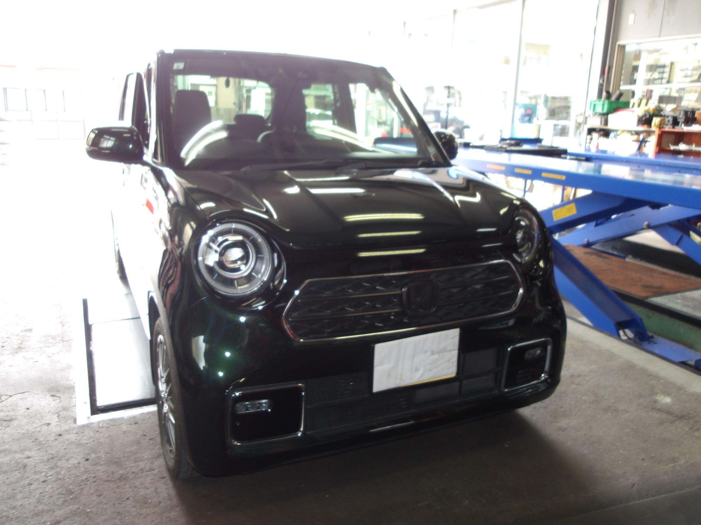 NｰONE（JG3）エンケイ製アルミホイール「PF07」＆ブリヂストンタイヤ